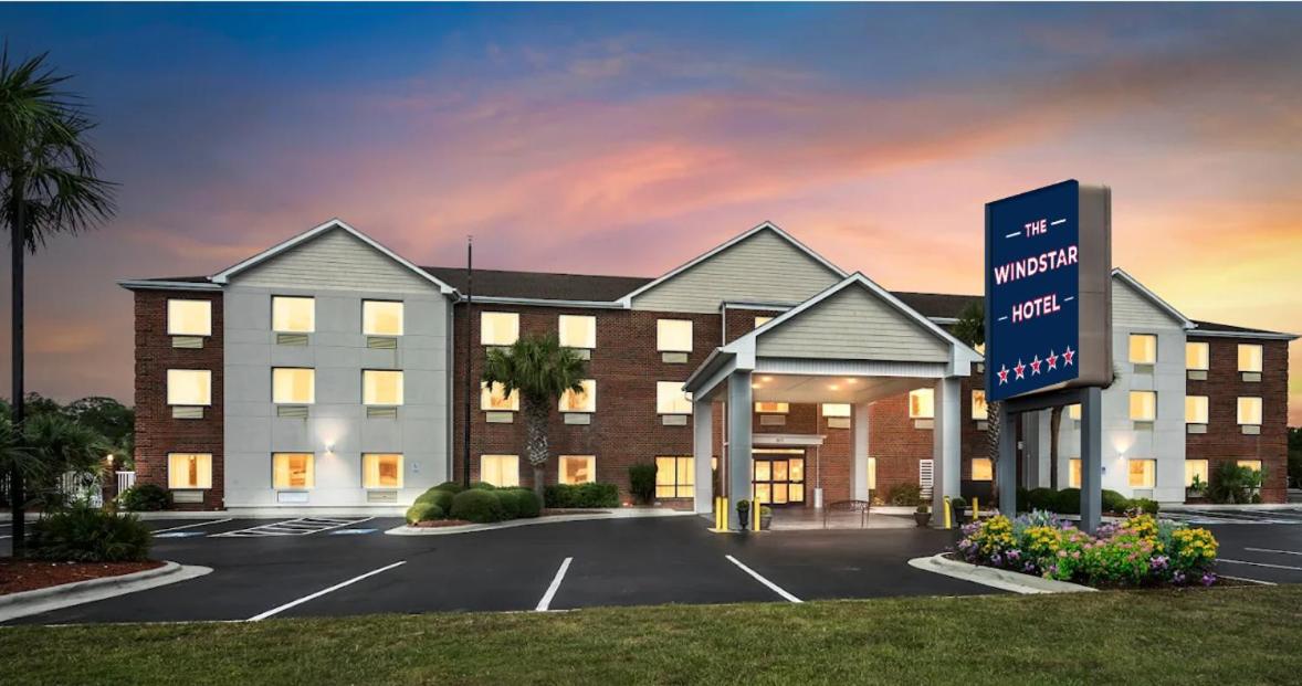The Windstar Hotel - Emerald Isle, Swansboro
