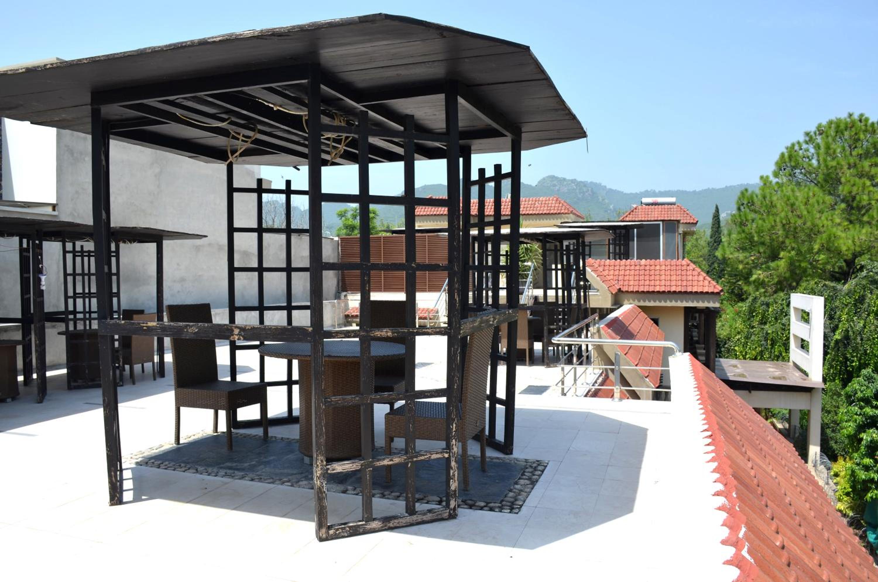 Gofas Lodge