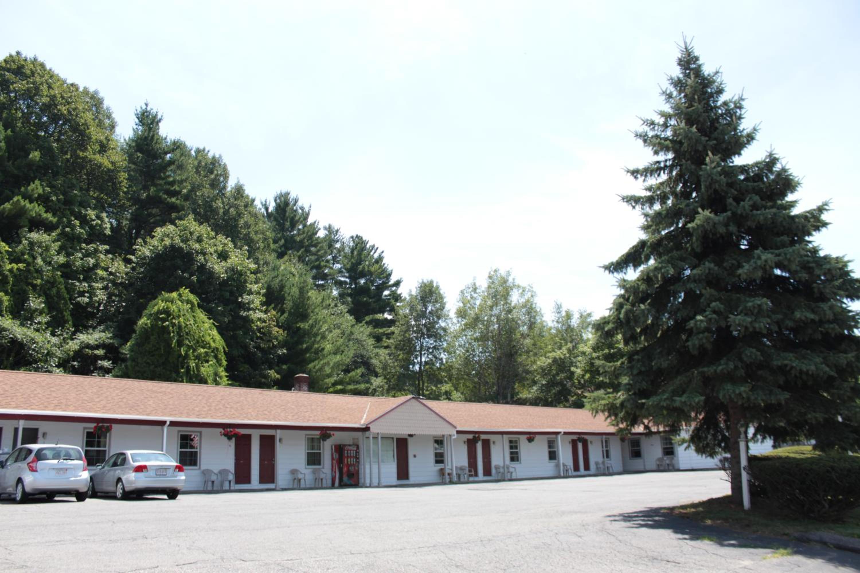 Wagon Wheel Inn