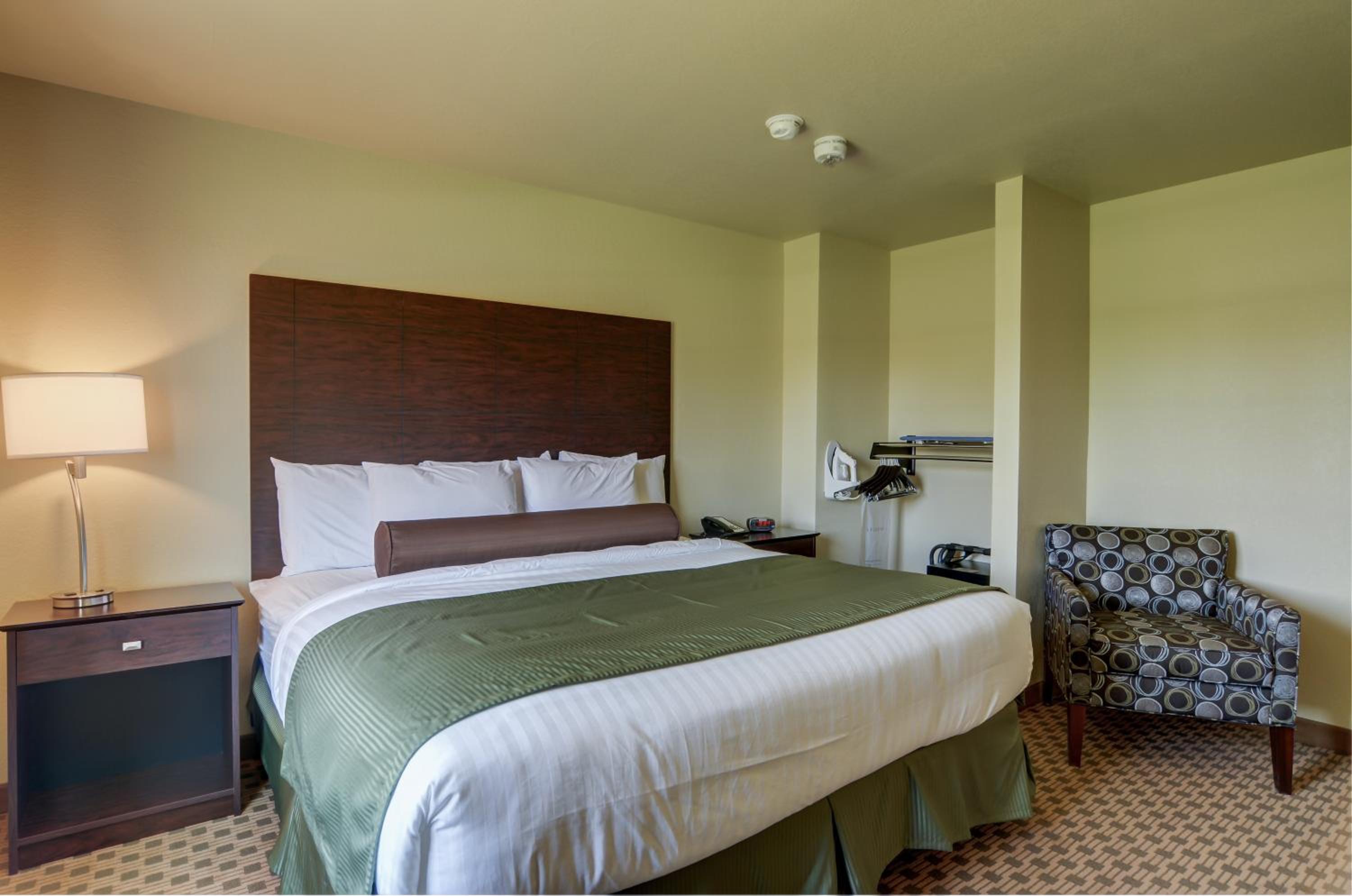 Cobblestone Inn & Suites - Ord