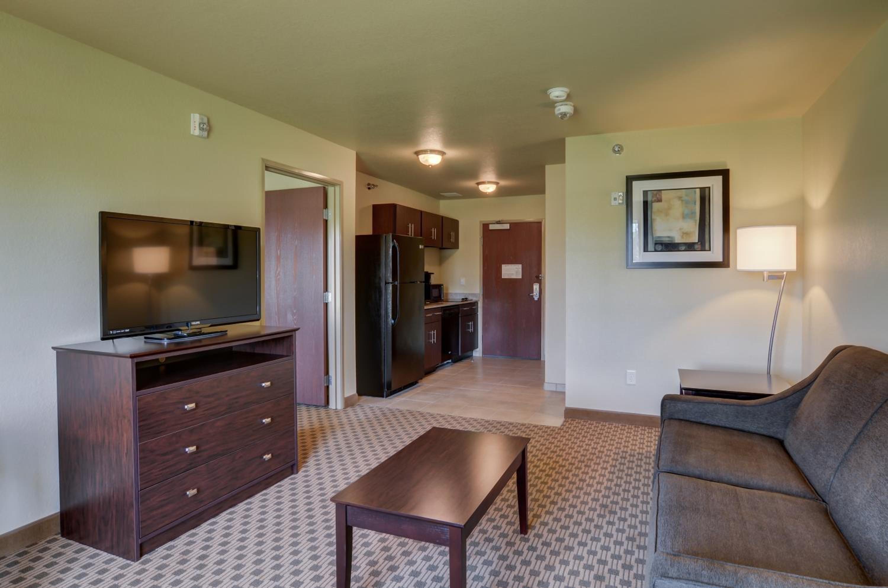 Cobblestone Inn & Suites - Ord