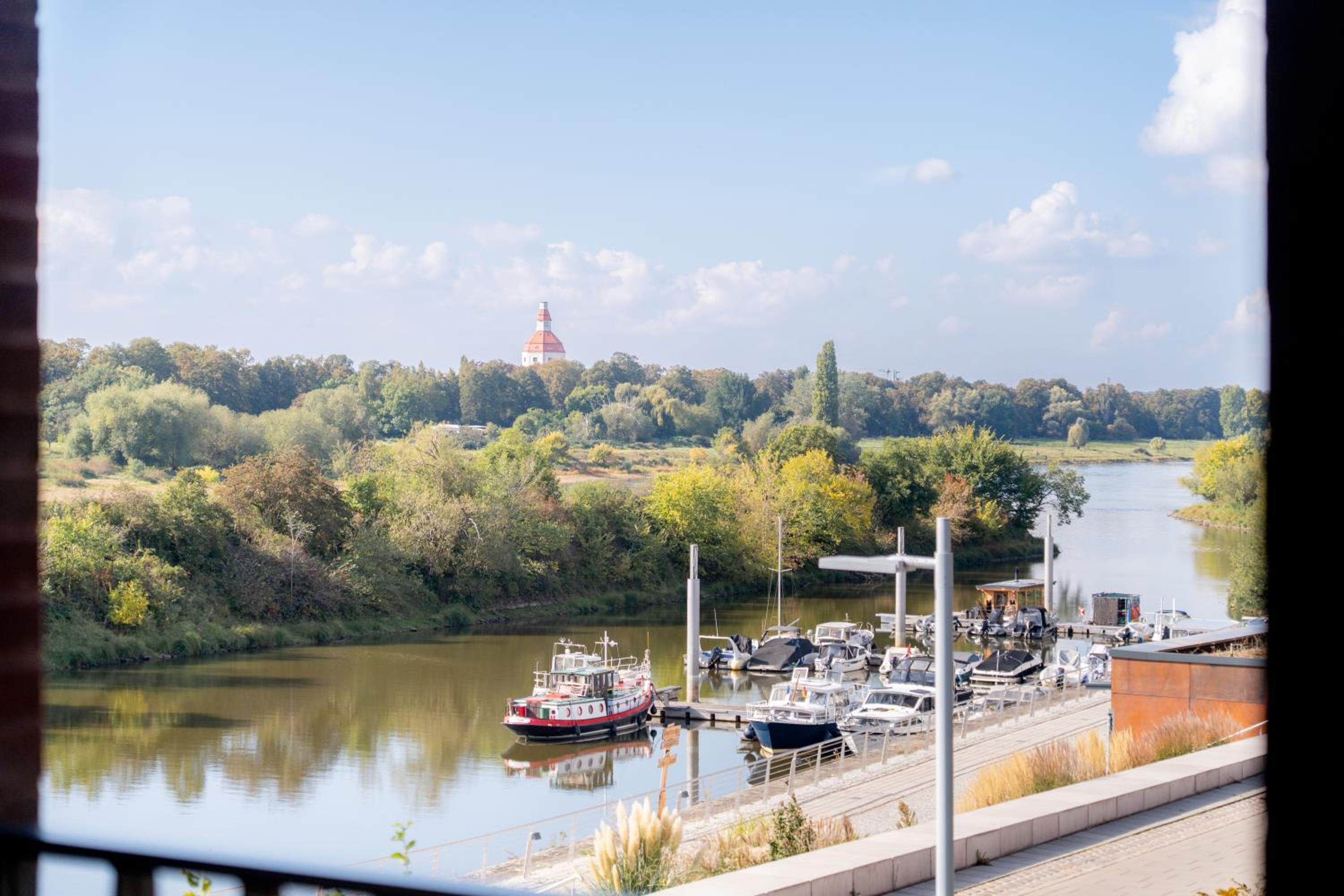 Promenadenquartier mit Elbblick, Küche und Parken