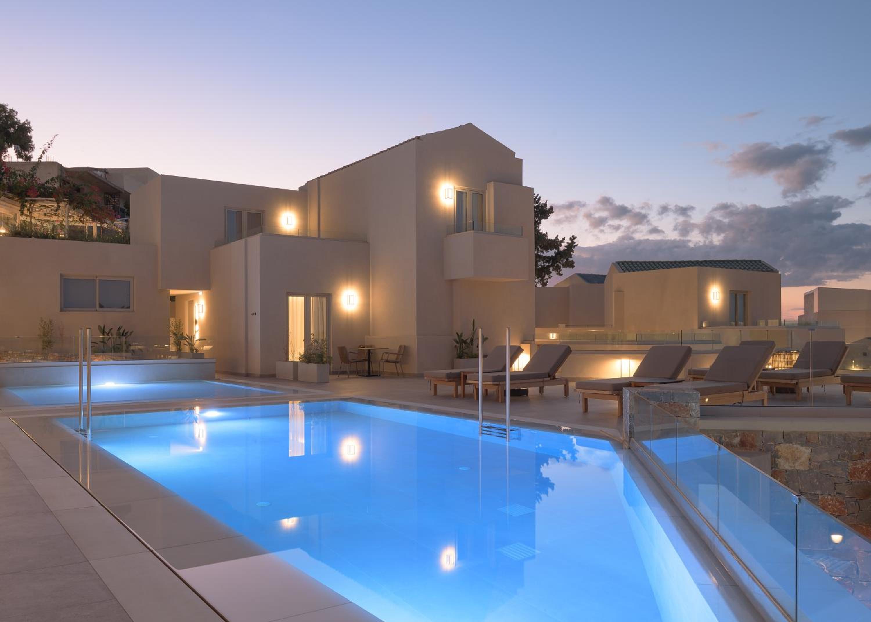 Galaxy Suites Boutique Resort