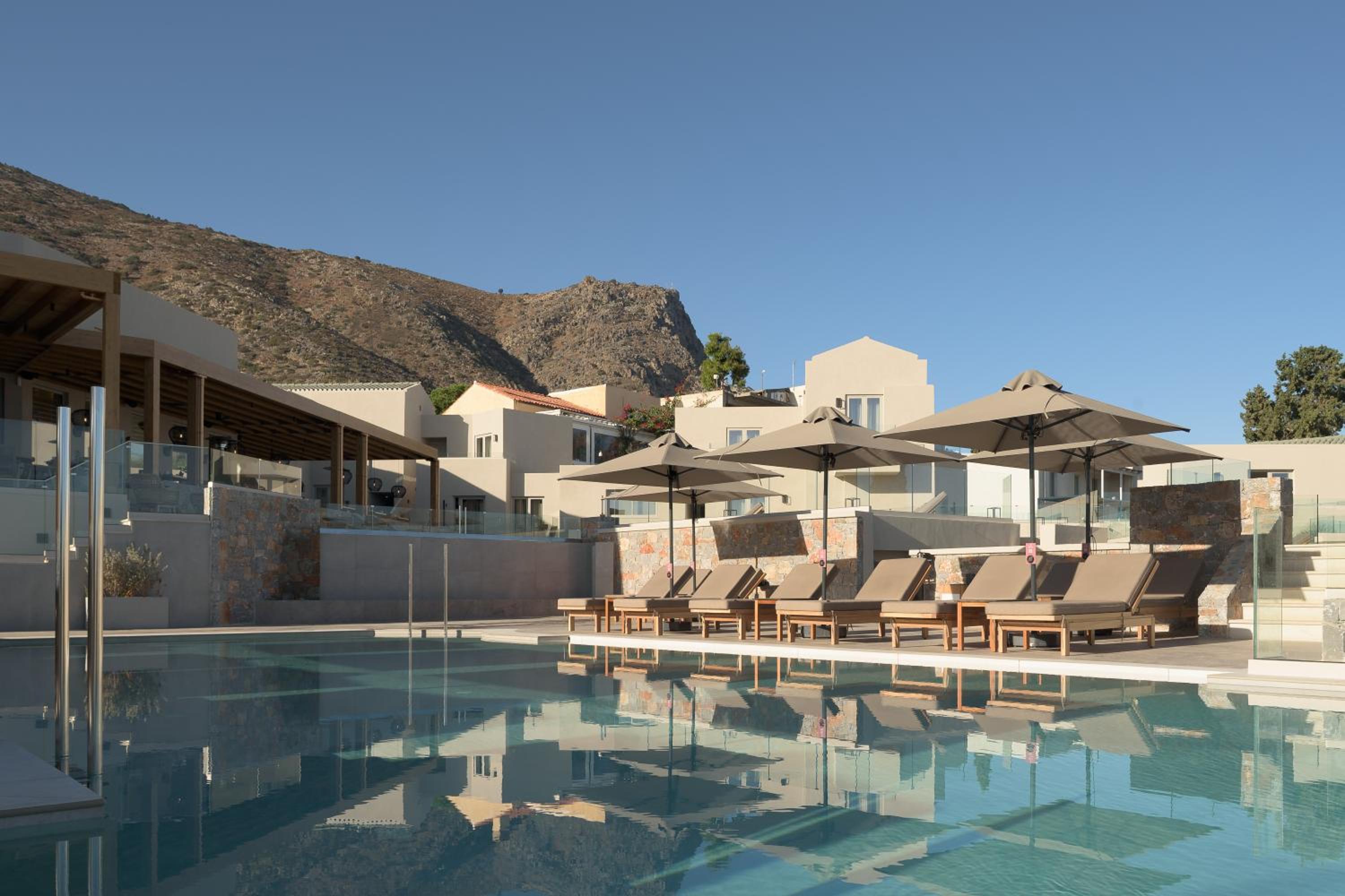 Galaxy Suites Boutique Resort