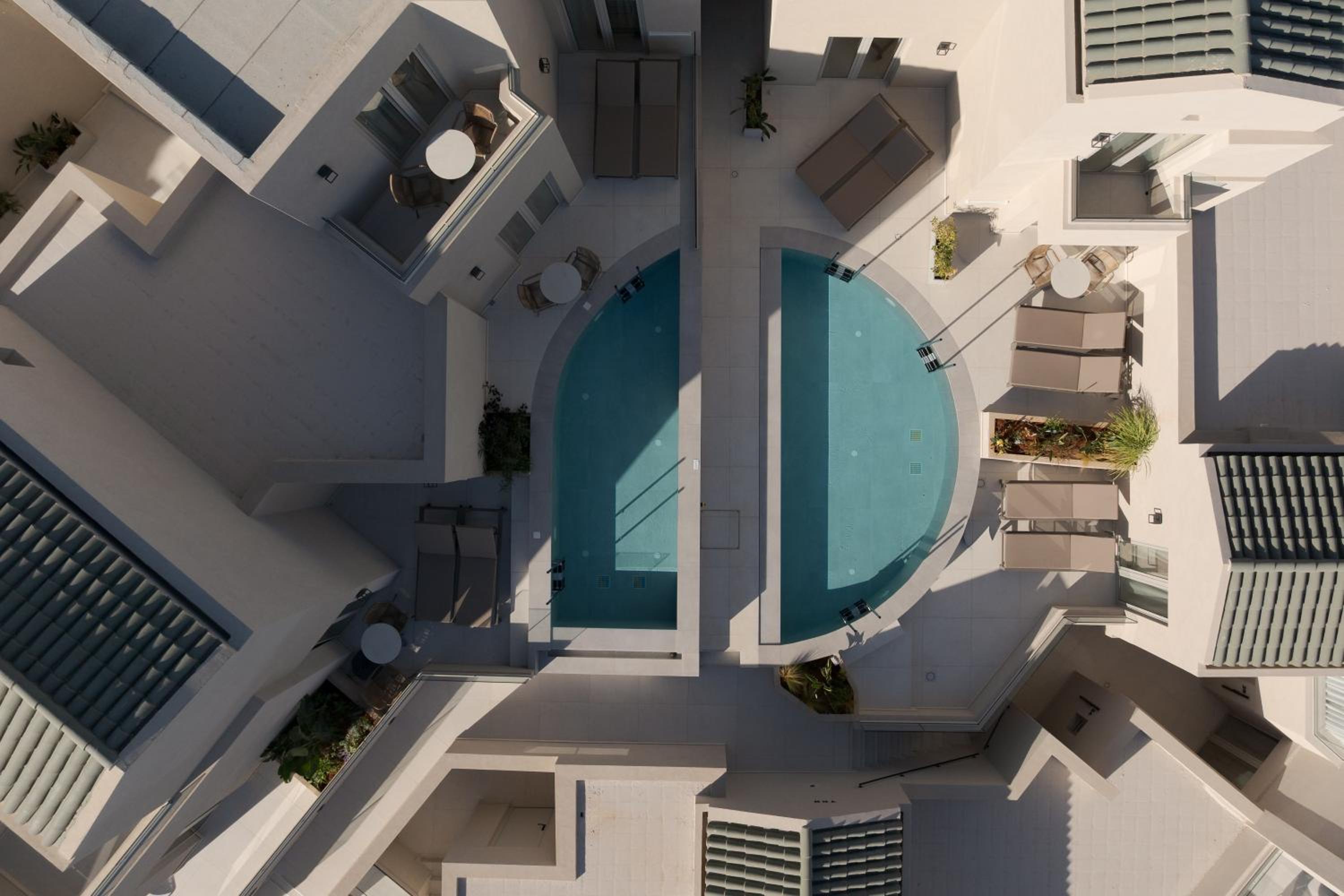 Galaxy Suites Boutique Resort