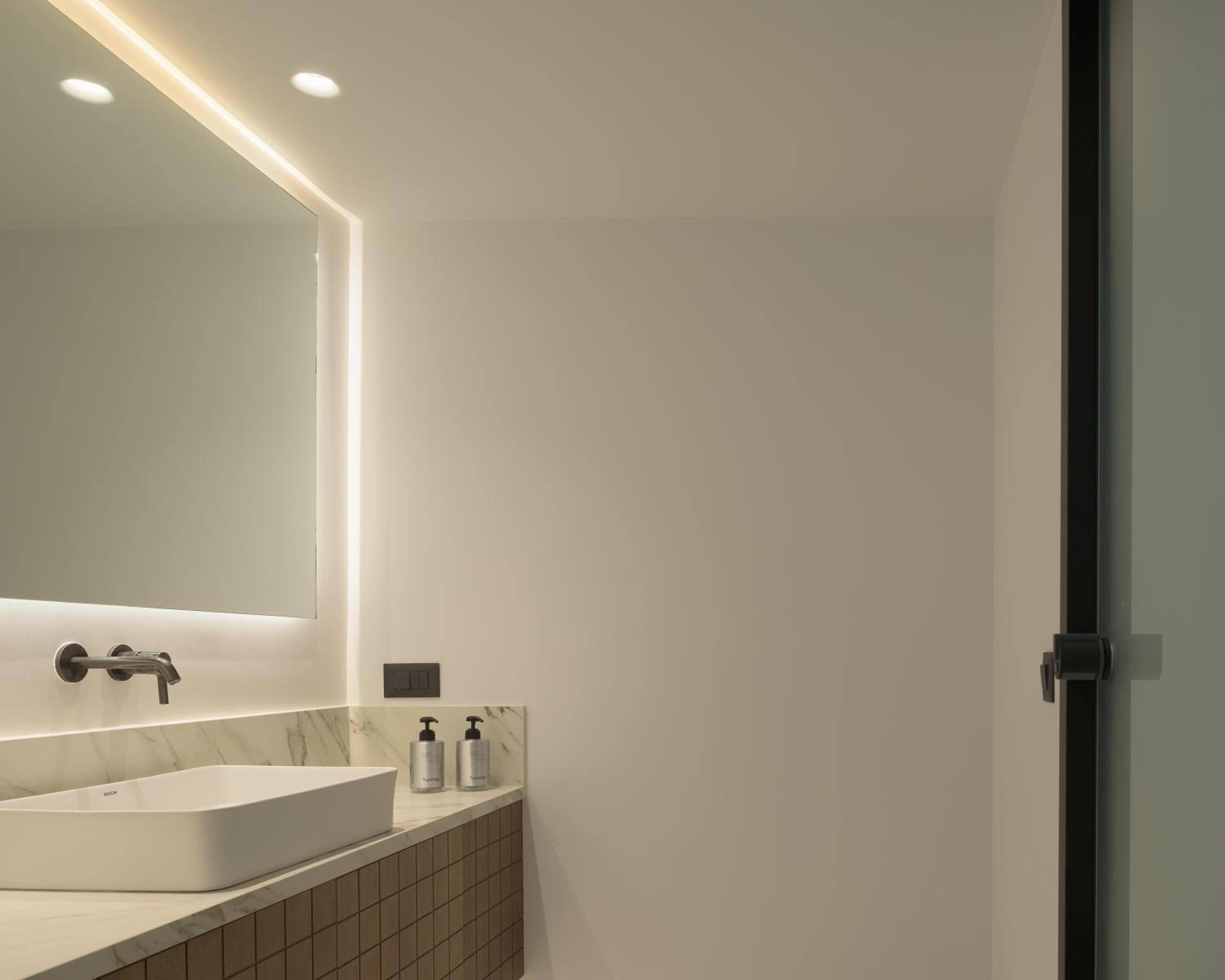 Galaxy Suites Boutique Resort