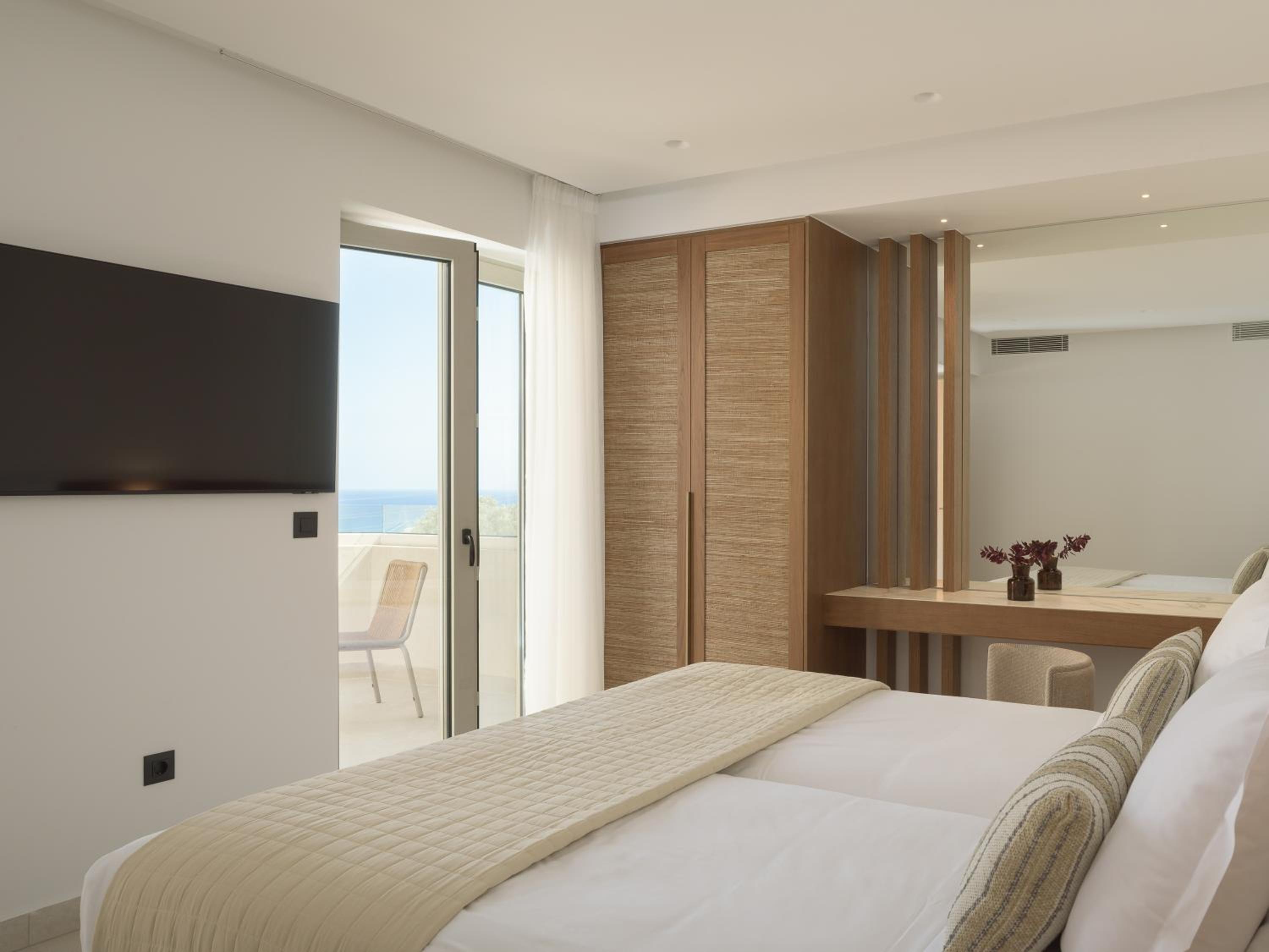 Galaxy Suites Boutique Resort