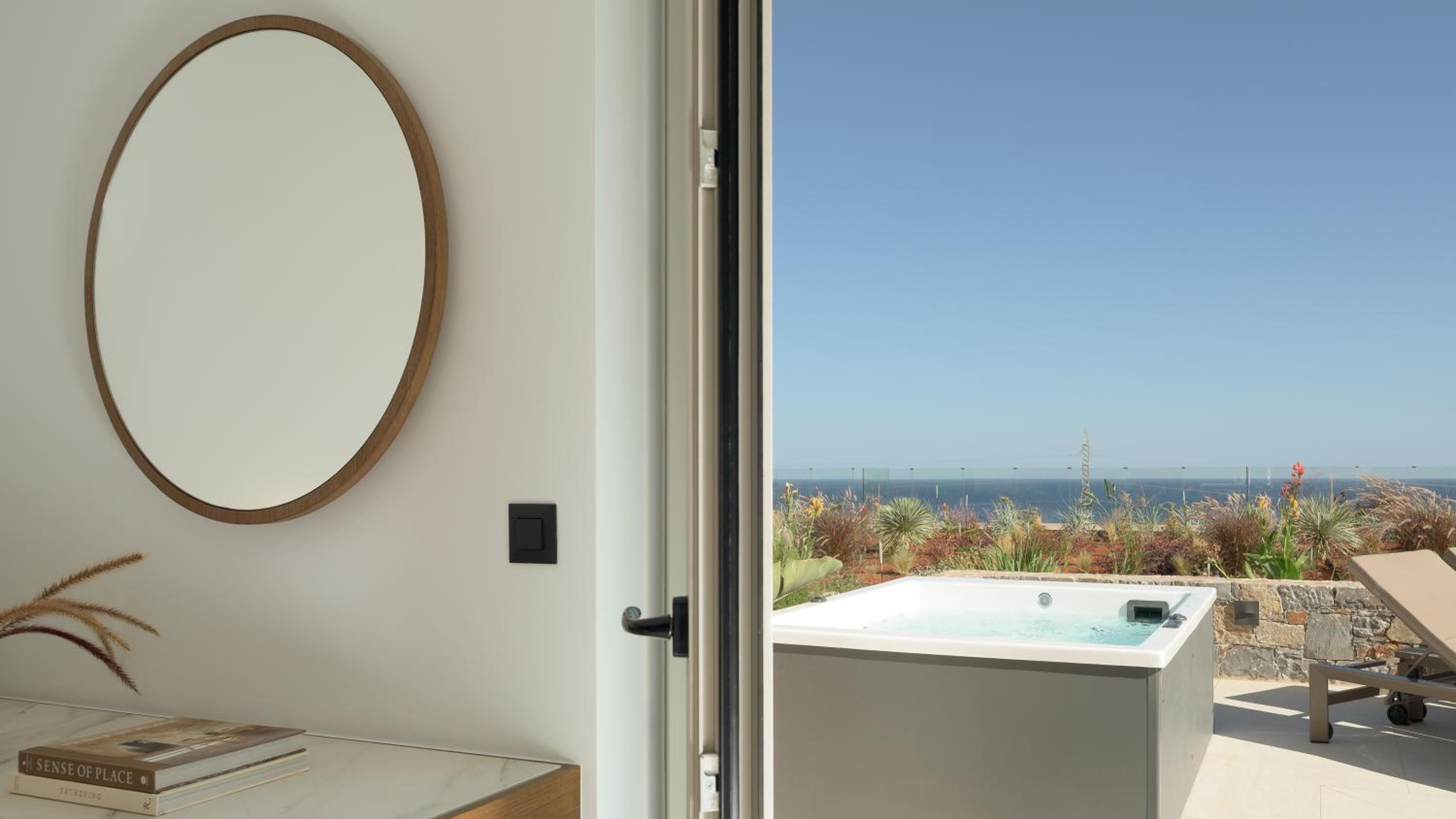 Galaxy Suites Boutique Resort