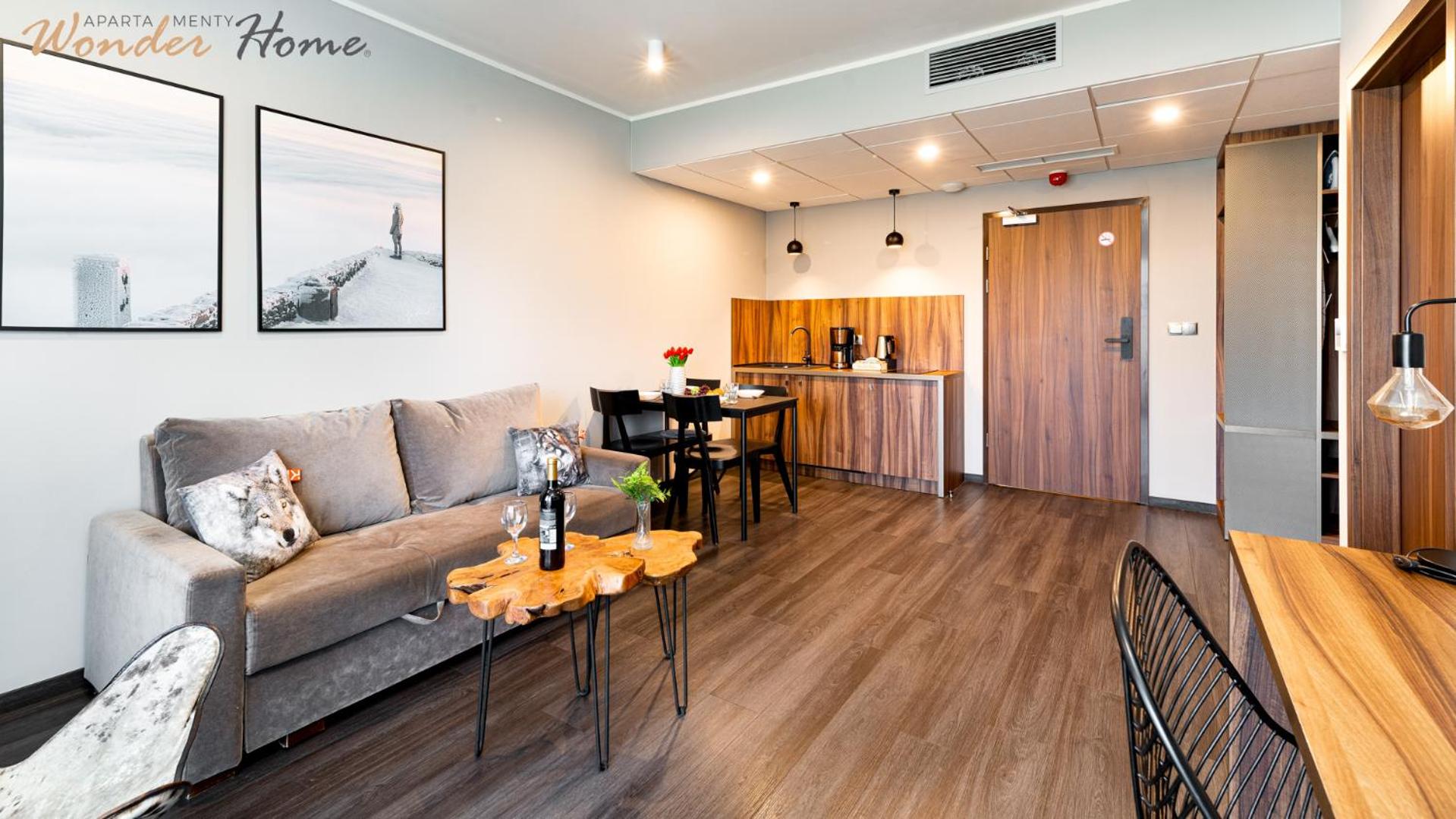 Wonder Hill - klimatyzowane apartamenty z bajkowym widokiem na góry i zalew