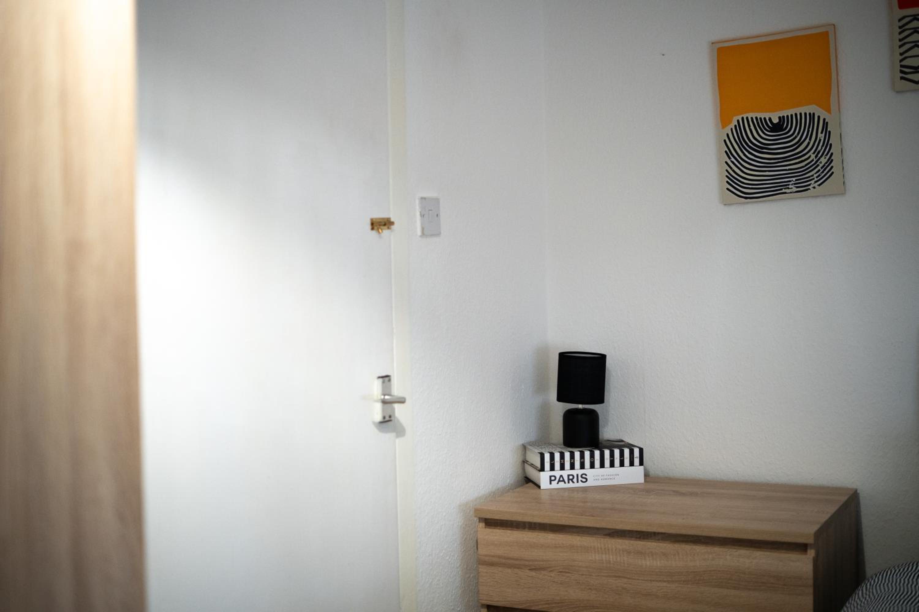 Modern 3-Bedroom Apartment Near Manchester City Centre