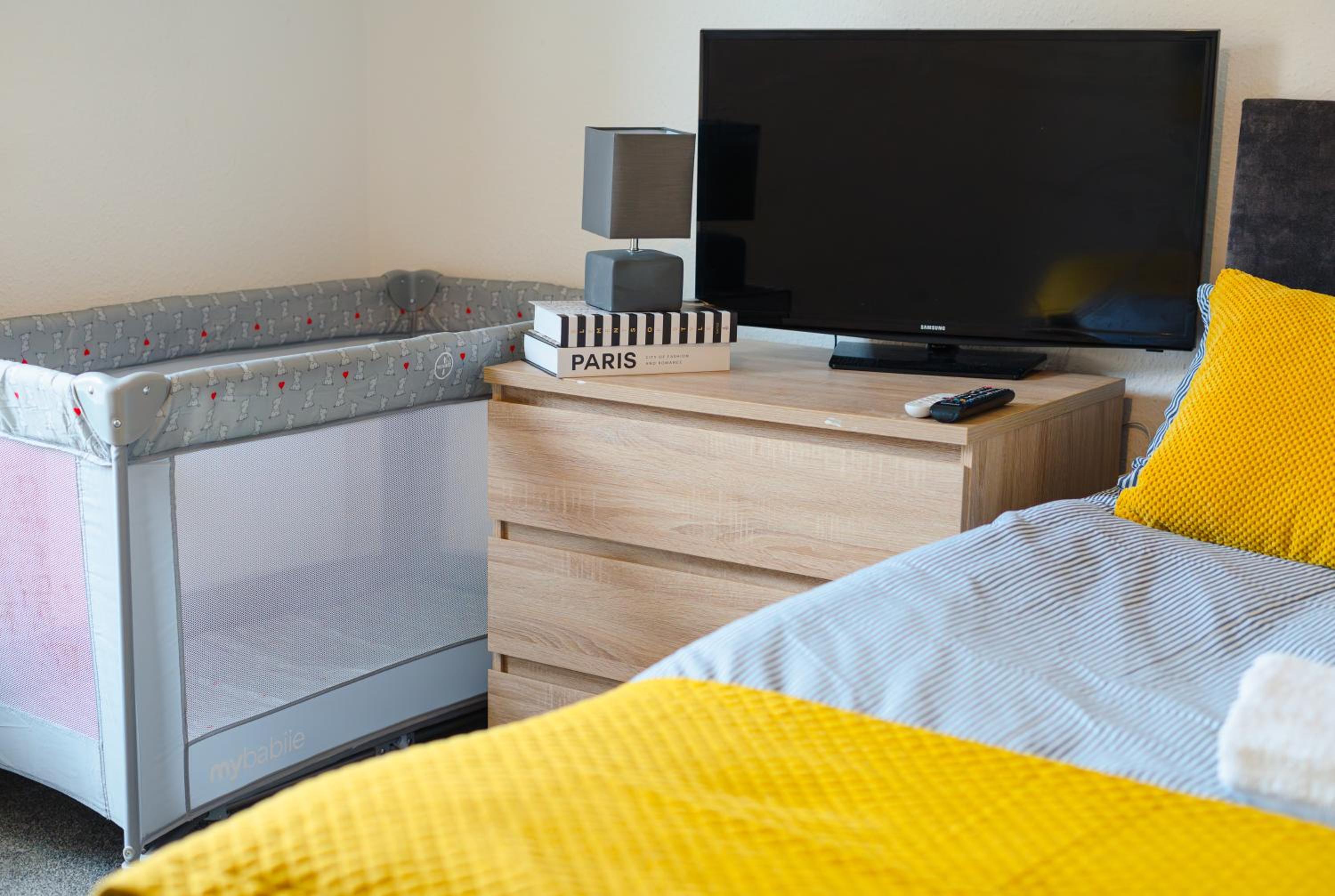 Modern 3-Bedroom Apartment Near Manchester City Centre