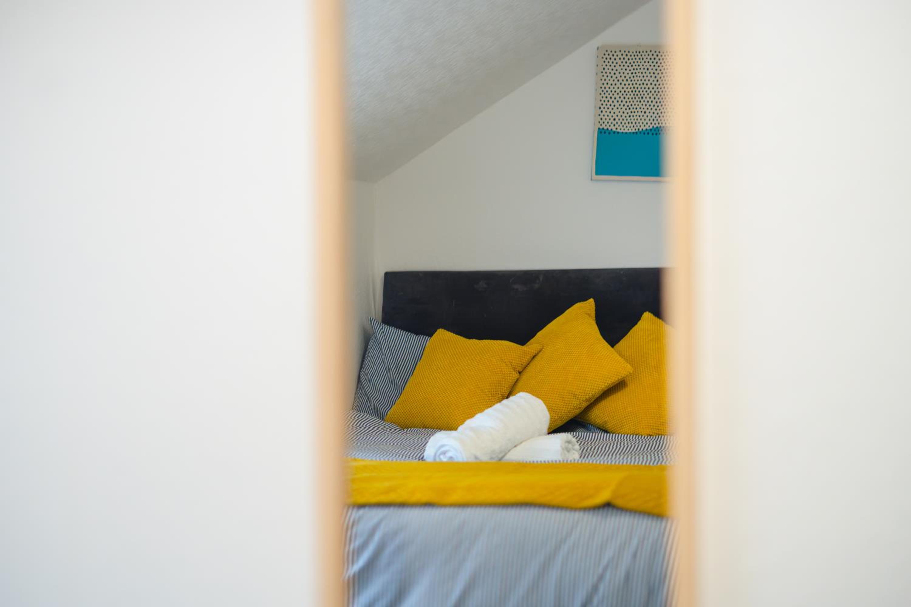 Modern 3-Bedroom Apartment Near Manchester City Centre
