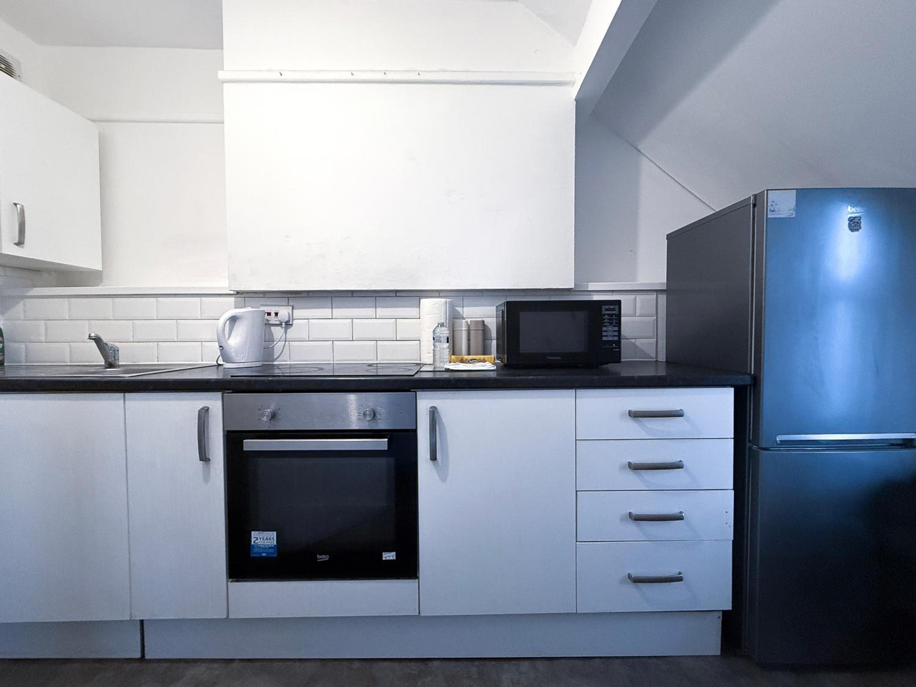 Modern 3-Bedroom Apartment Near Manchester City Centre