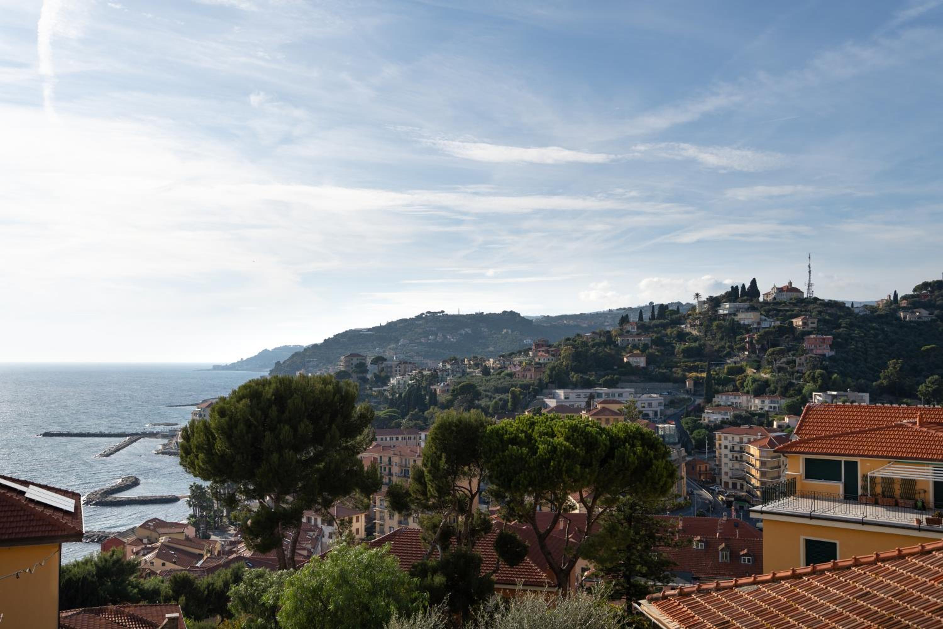 La Casetta Verde con Vista Mare - Nel cuore del Parasio e delle Logge di Santa Chiara