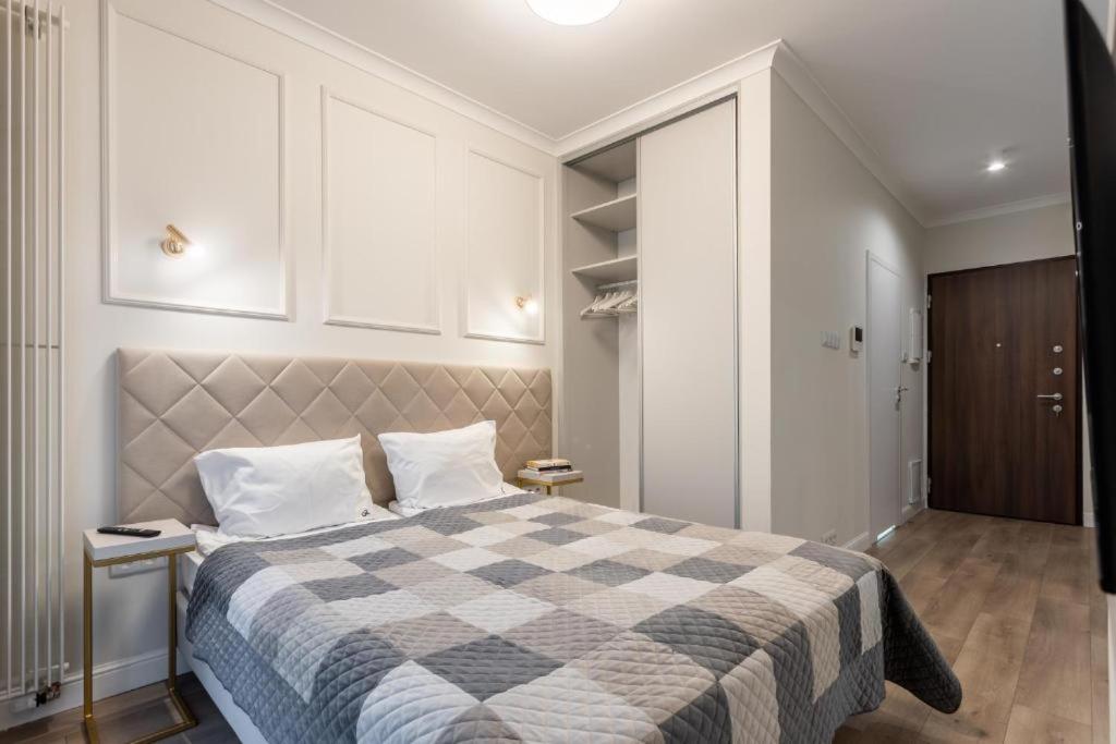 Golden Luxe Residence - Mennica Residence - Business & City Center