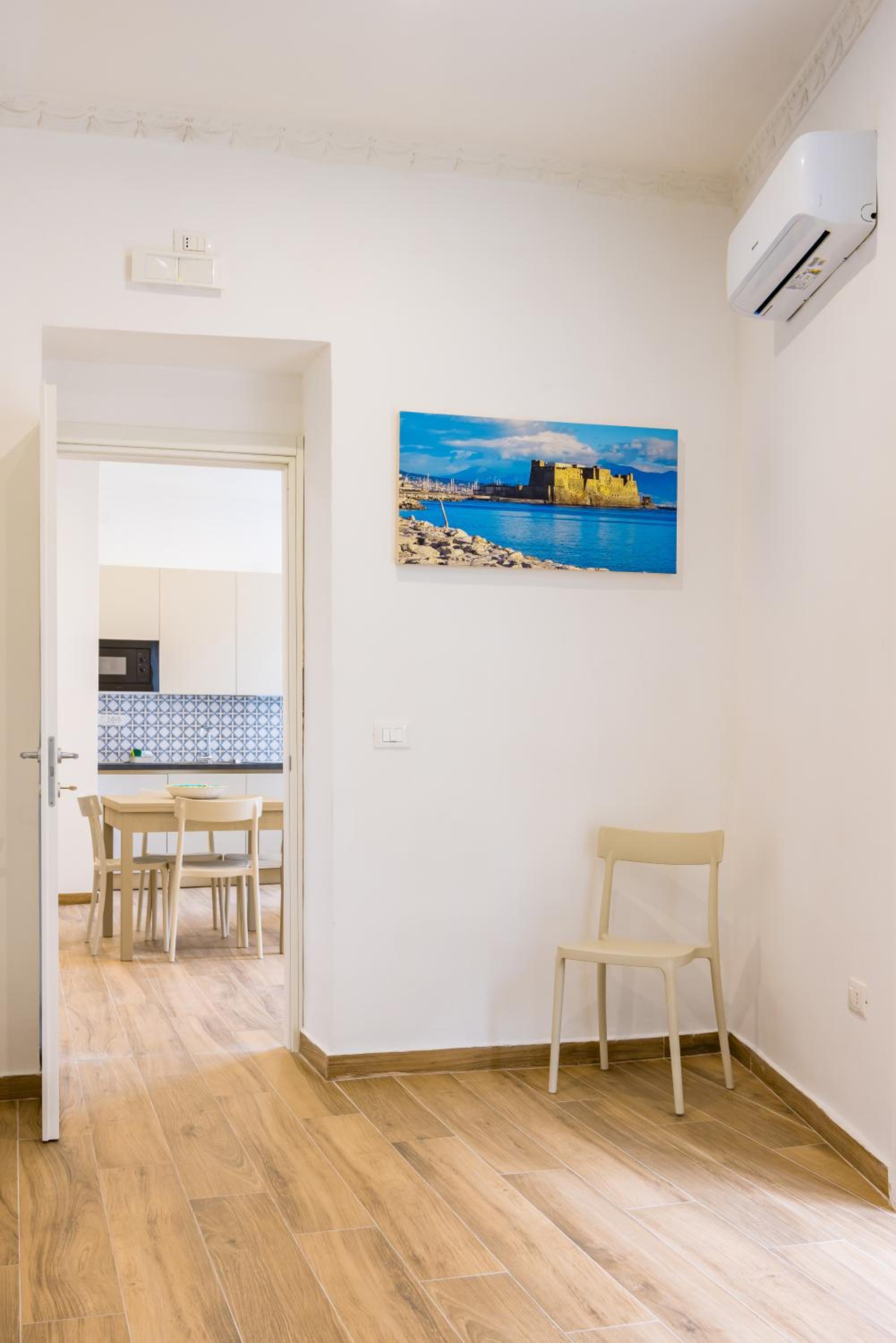 Muzy flat at Capuana by NapoliApartments