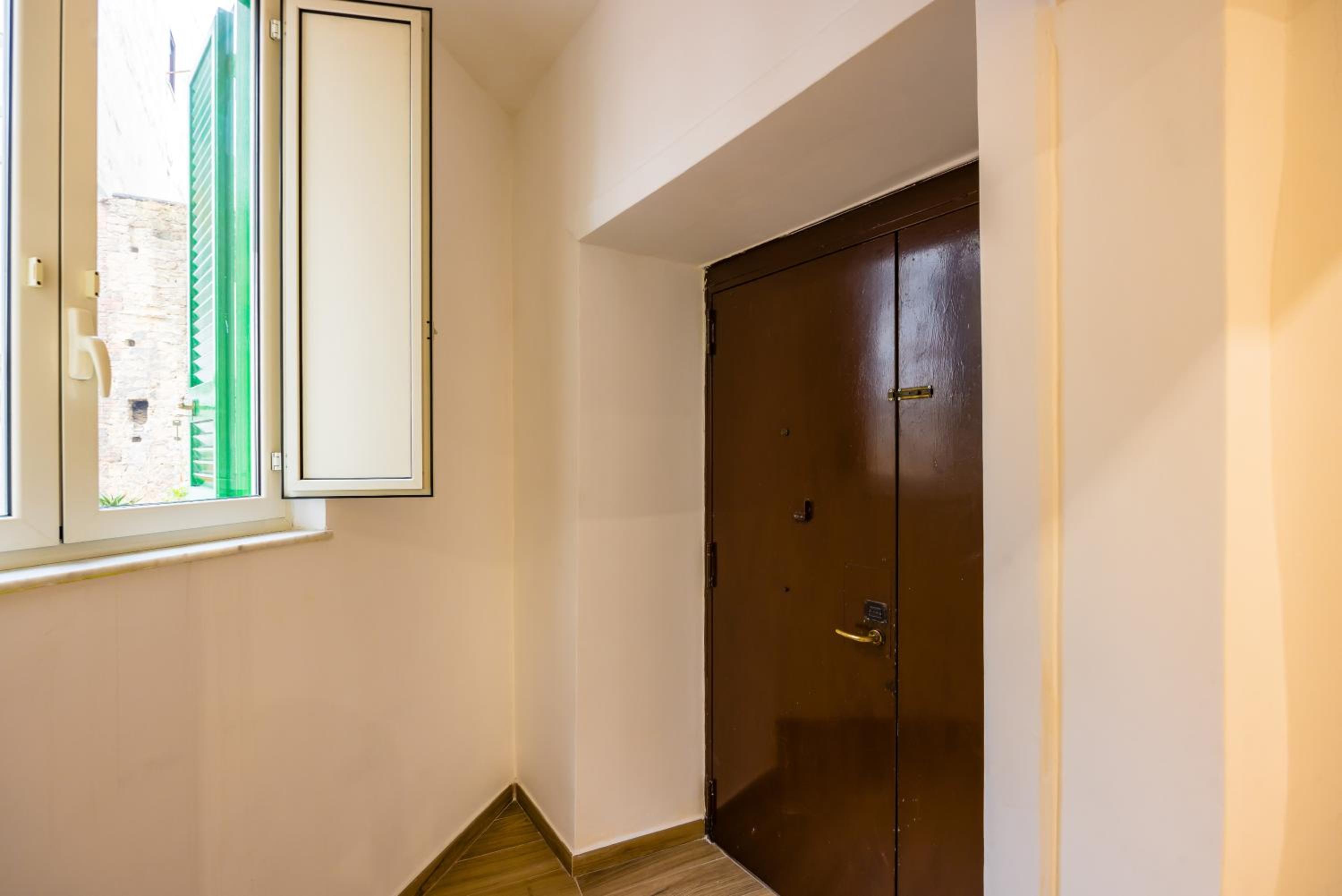 Muzy flat at Capuana by NapoliApartments