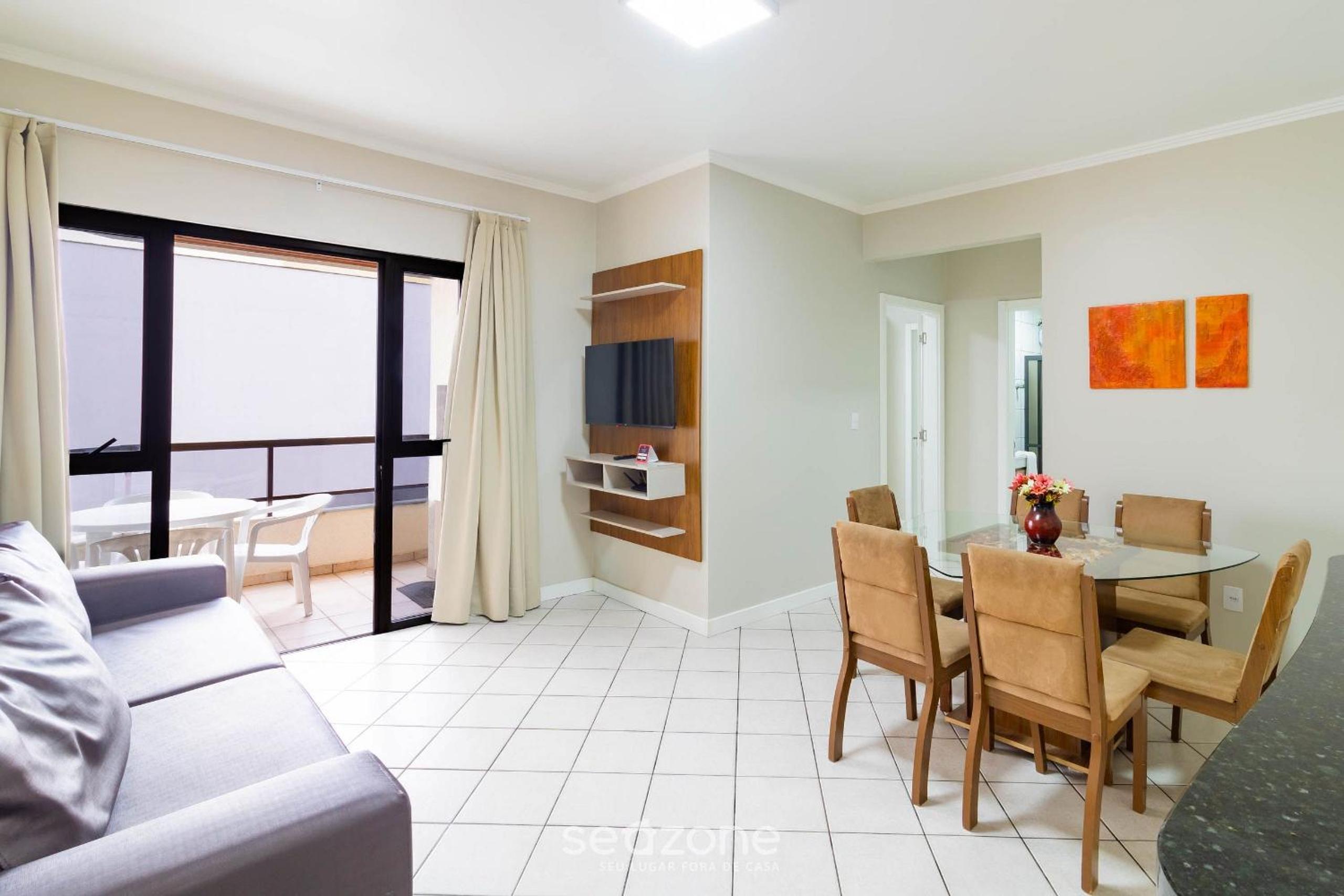 Fully equipped apartments in Meia Praia, 150m from the sea - EOOs
