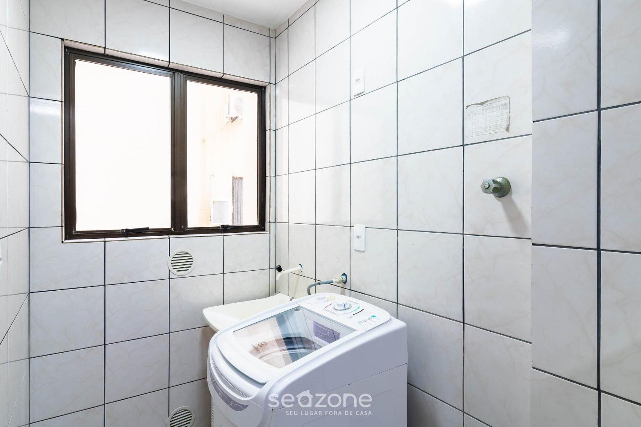 Fully equipped apartments in Meia Praia, 150m from the sea - EOOs