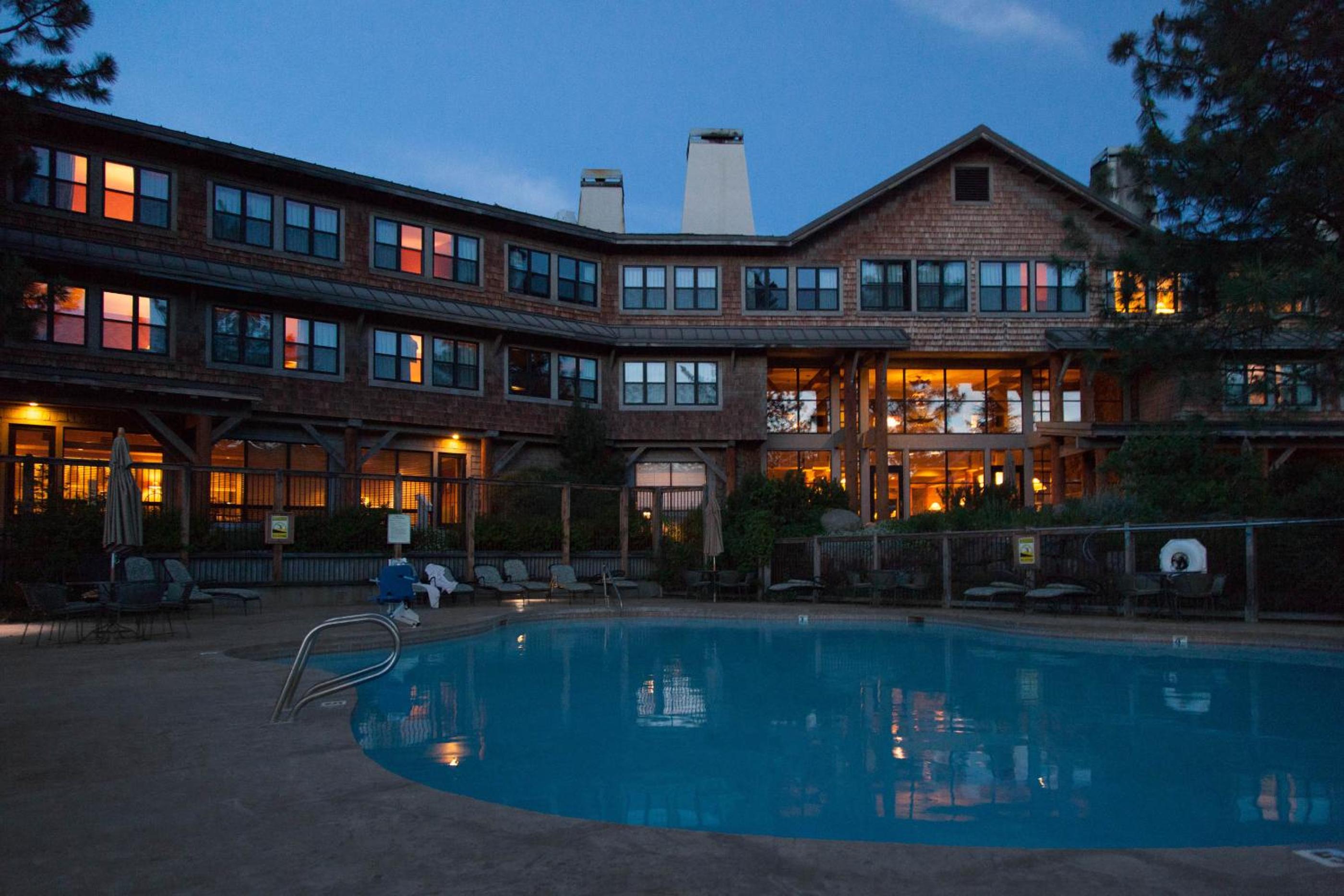 Sun Mountain Lodge