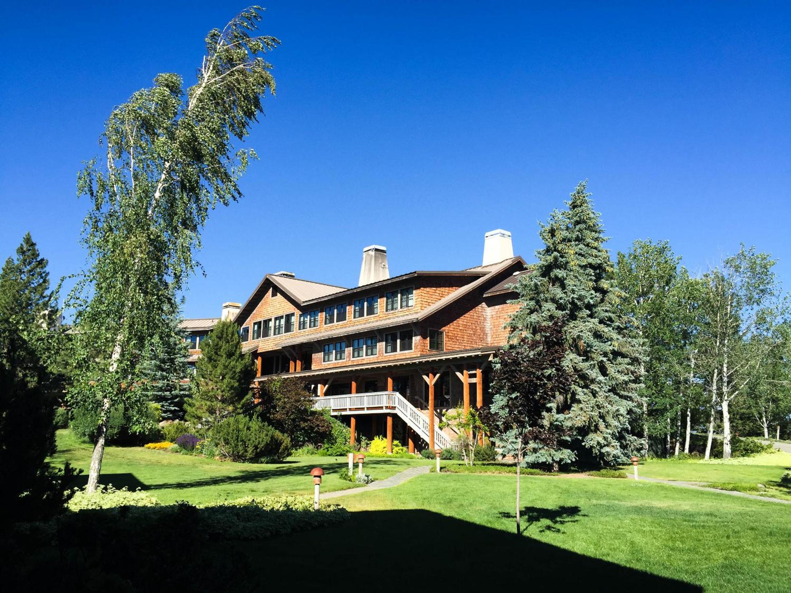 Sun Mountain Lodge