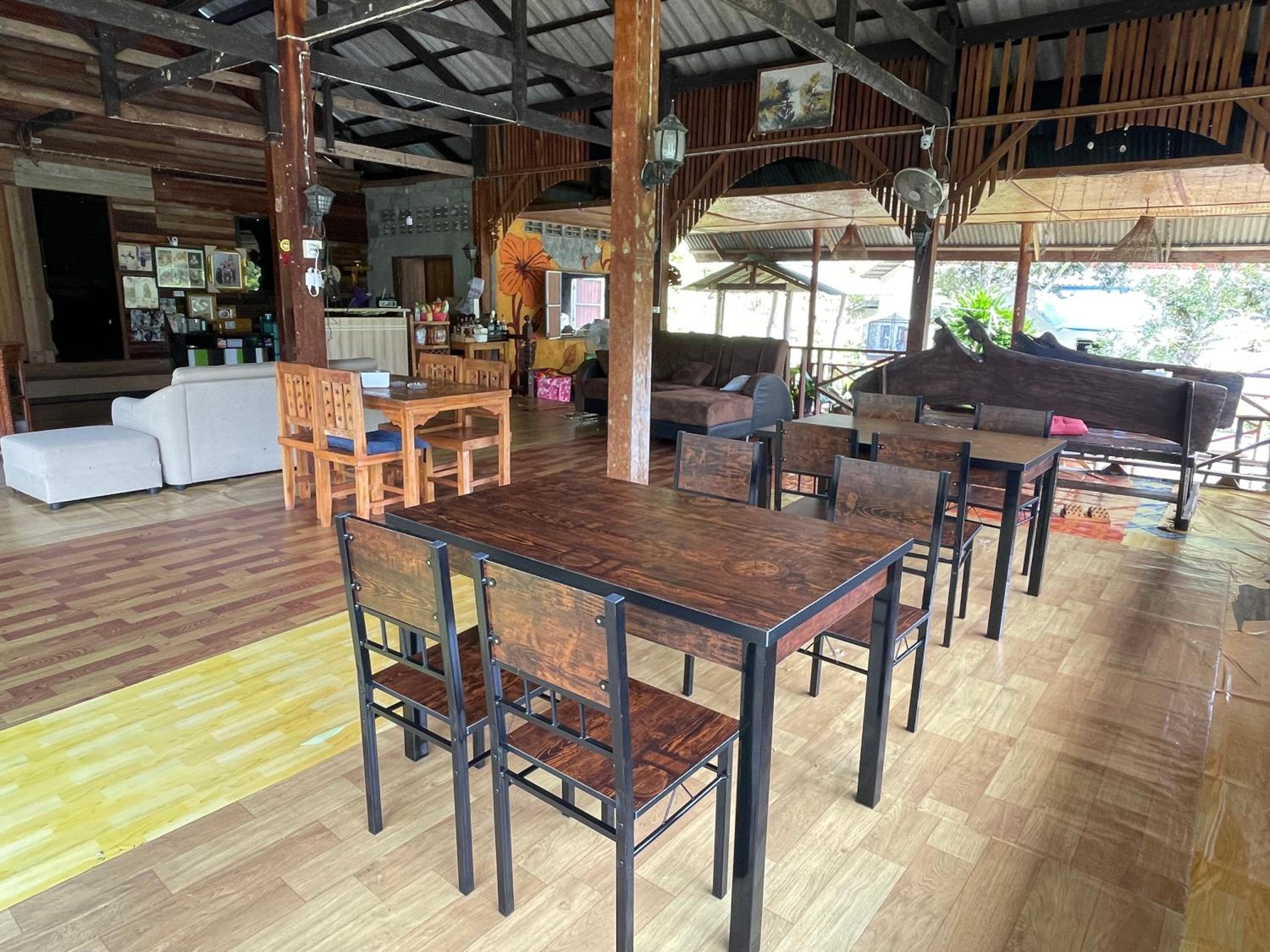 Banchasramanora resort