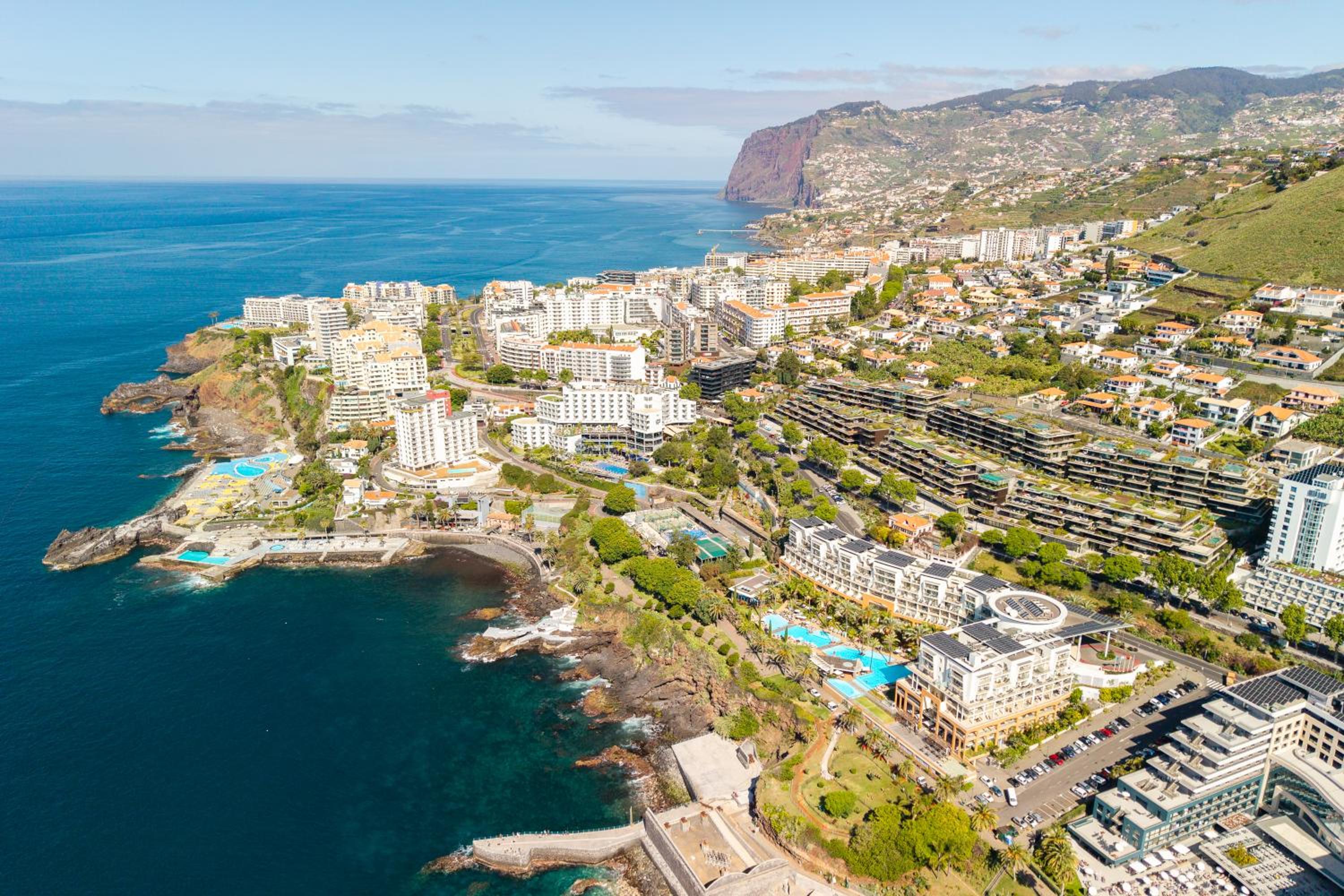 Savoy Monumentalis I by Madeira Dream Stays