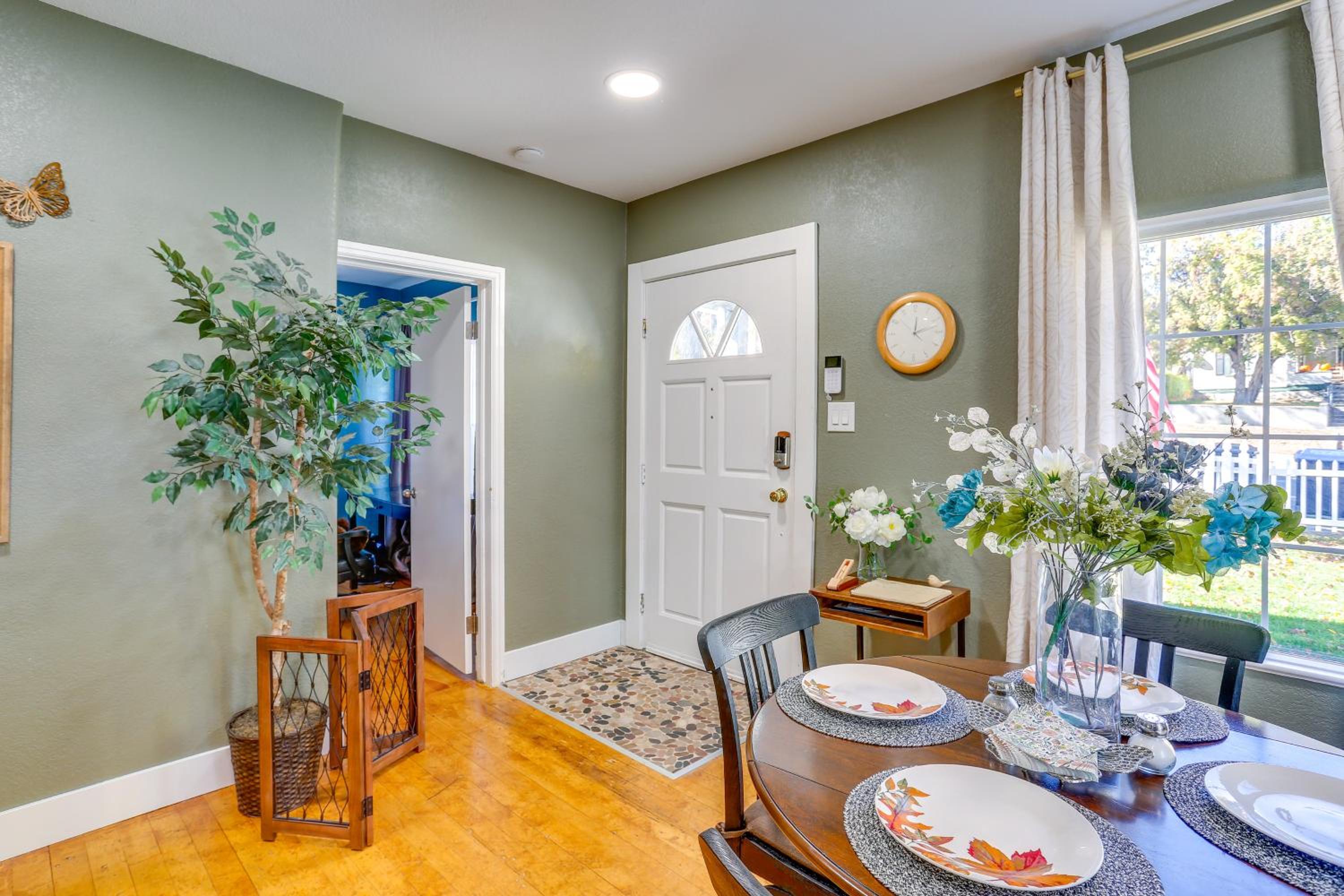 High Desert Hideaway! Pet-Friendly Susanville Home