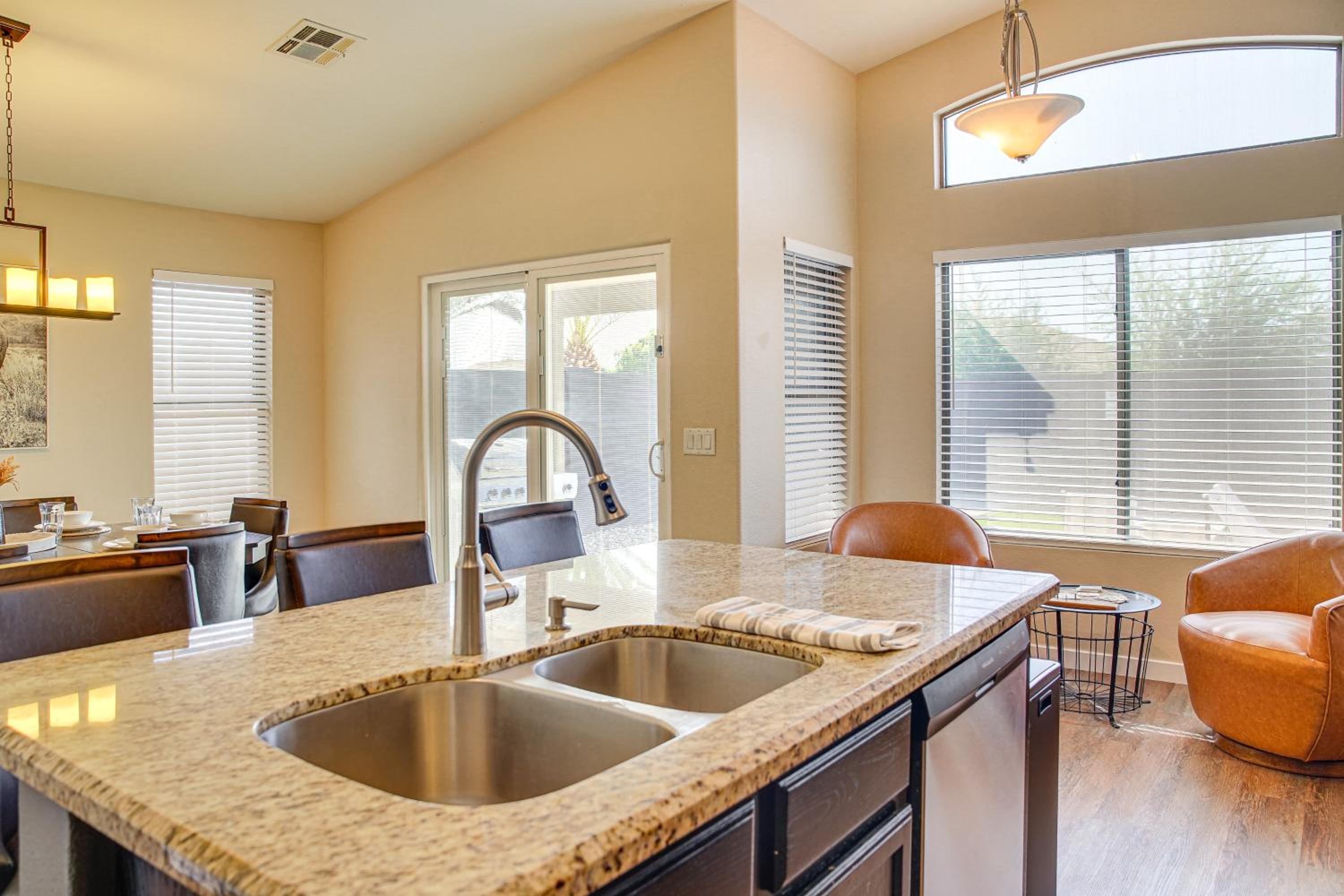 2 Mi to Surprise Stadium! Snowbird Haven with Pool