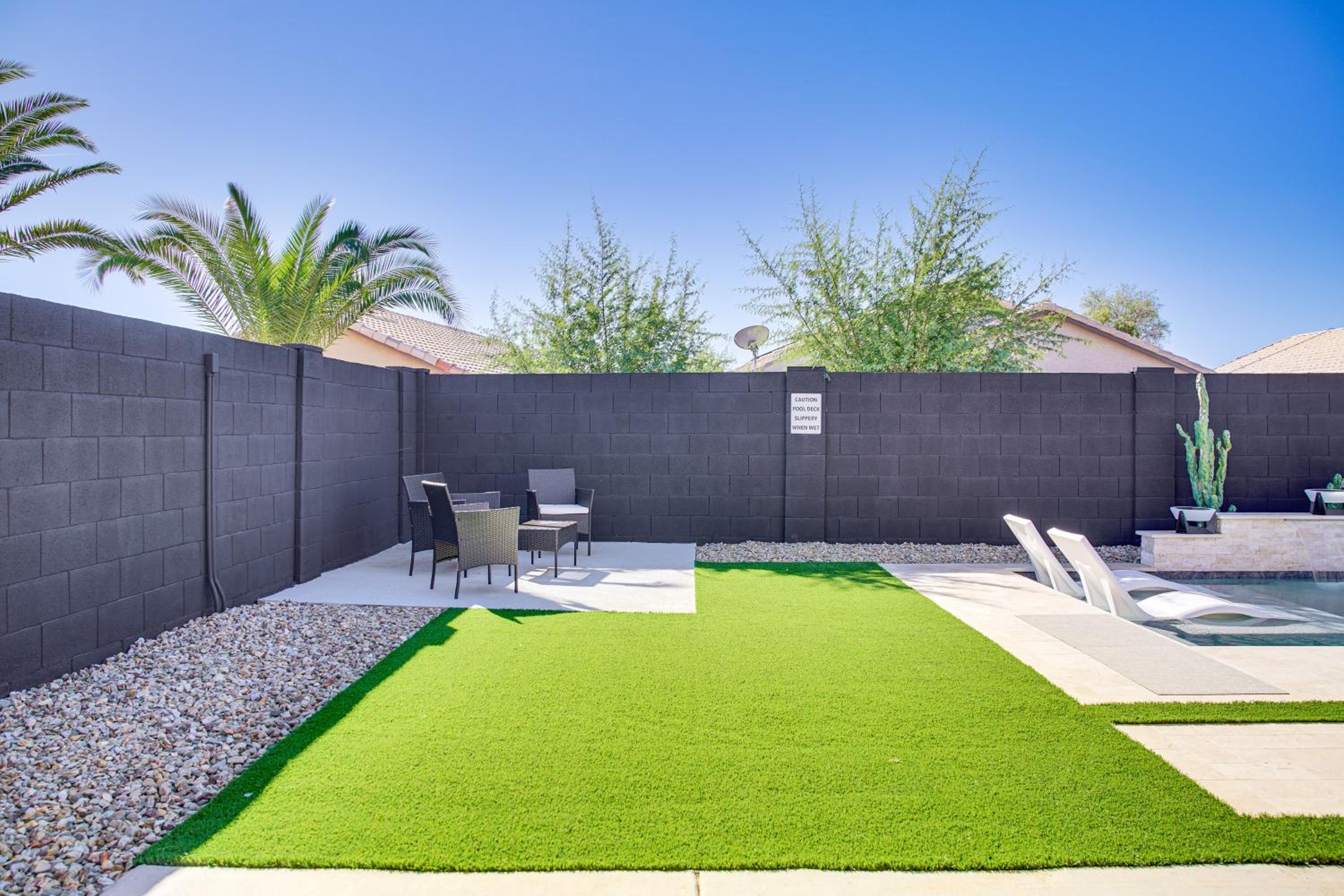 2 Mi to Surprise Stadium! Snowbird Haven with Pool