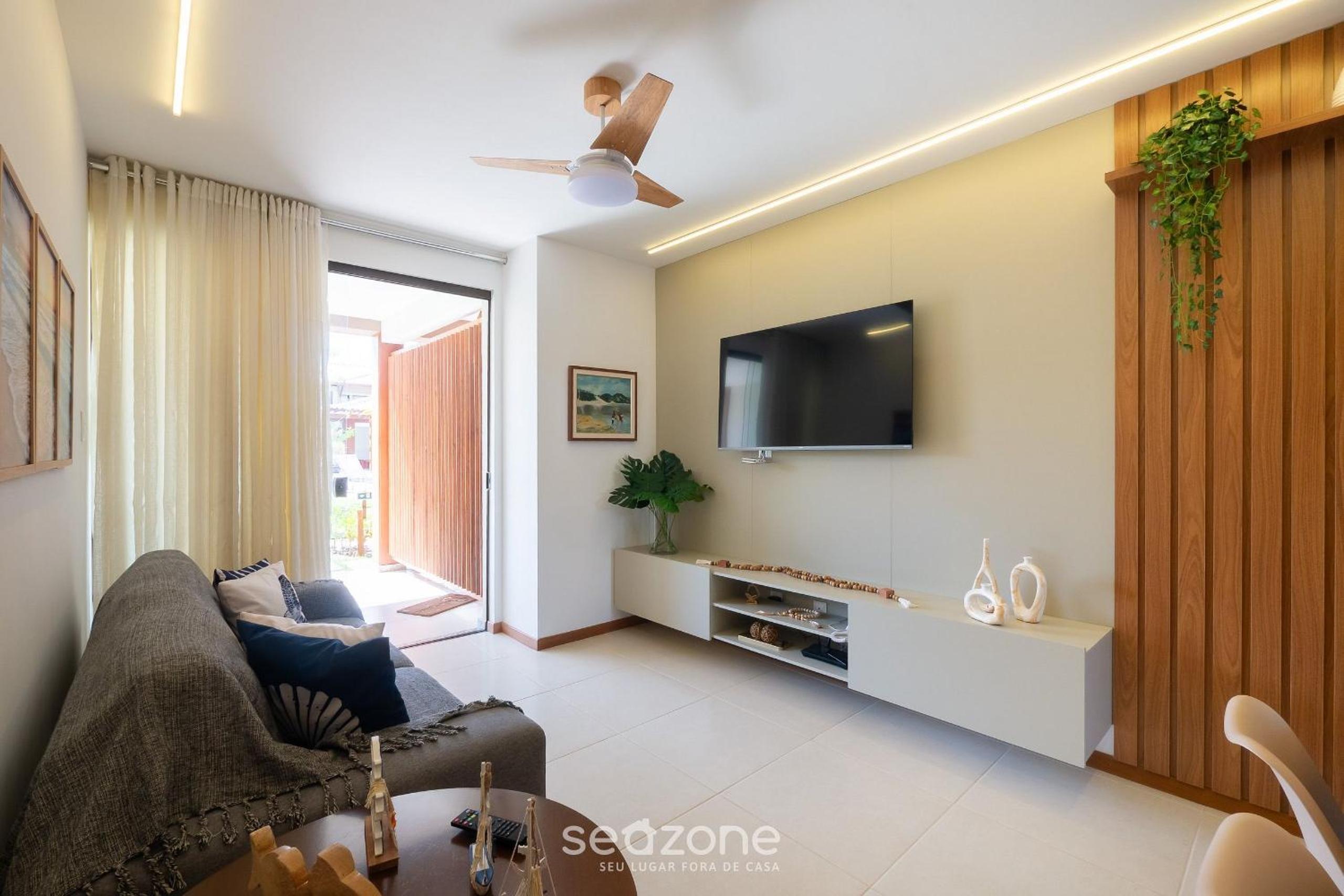 Condo with Pool 450m from the Beach in Itacimirim - VBRs
