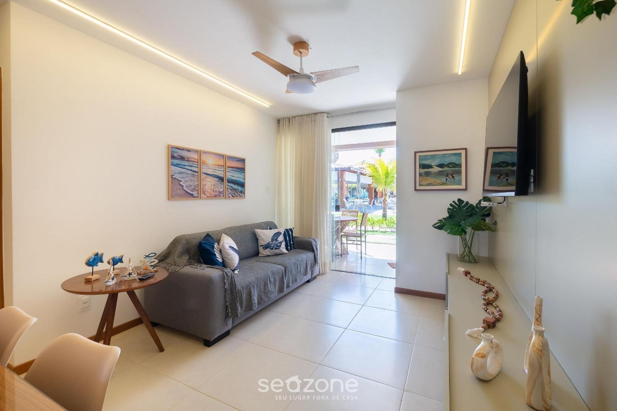 Condo with Pool 450m from the Beach in Itacimirim - VBRs