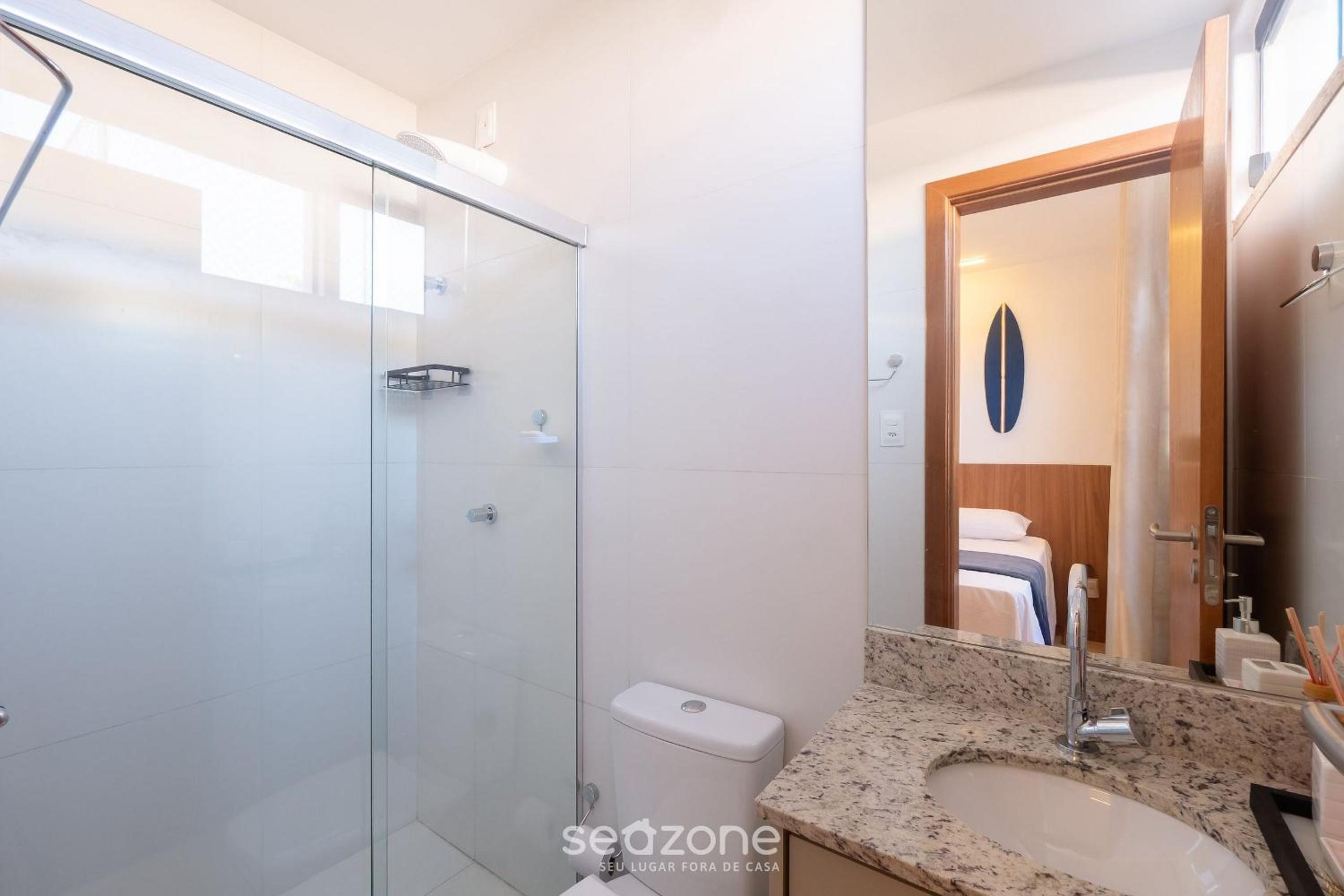 Condo with Pool 450m from the Beach in Itacimirim - VBRs