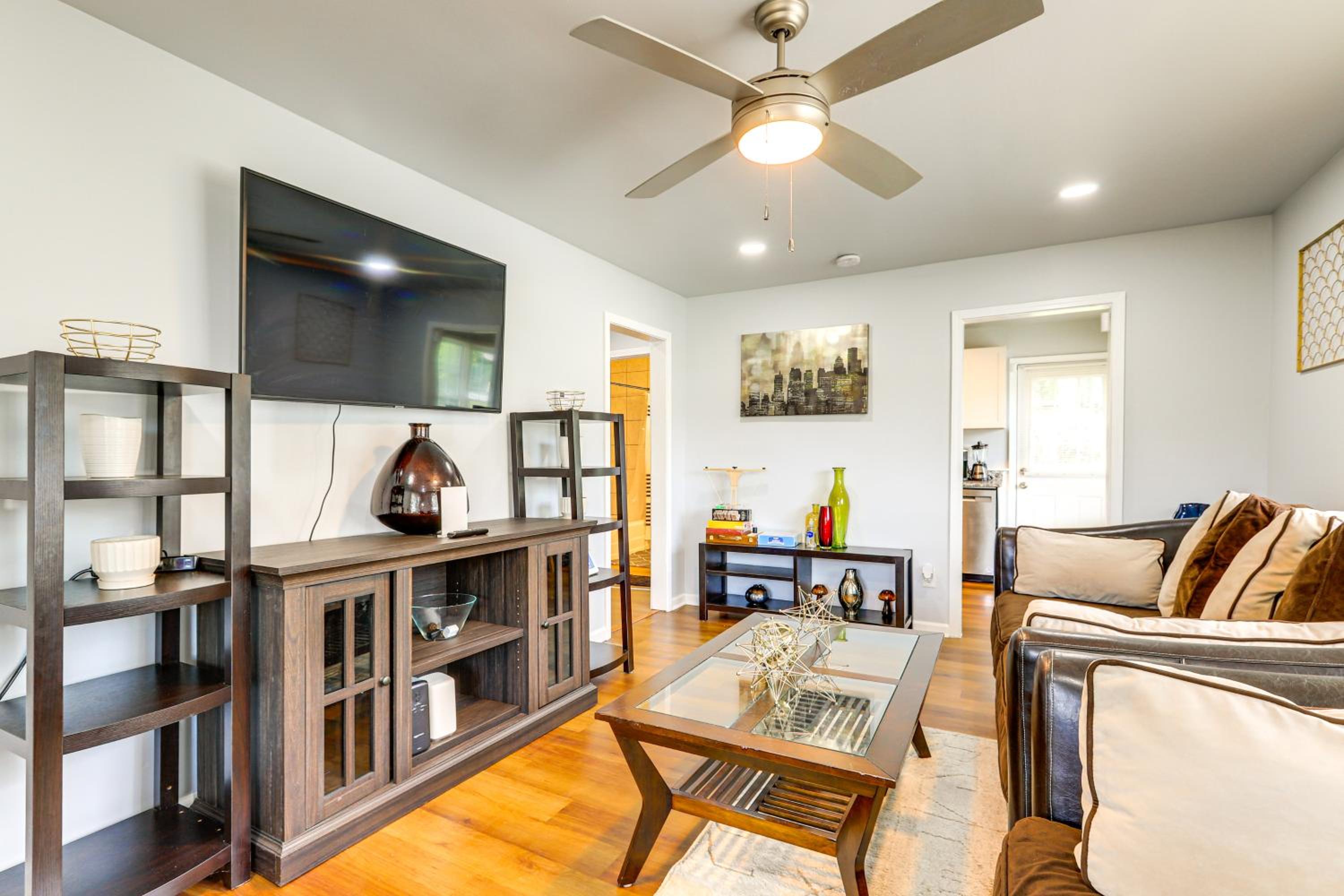 5 Mi to Dtwn ATL Modern Duplex Home!