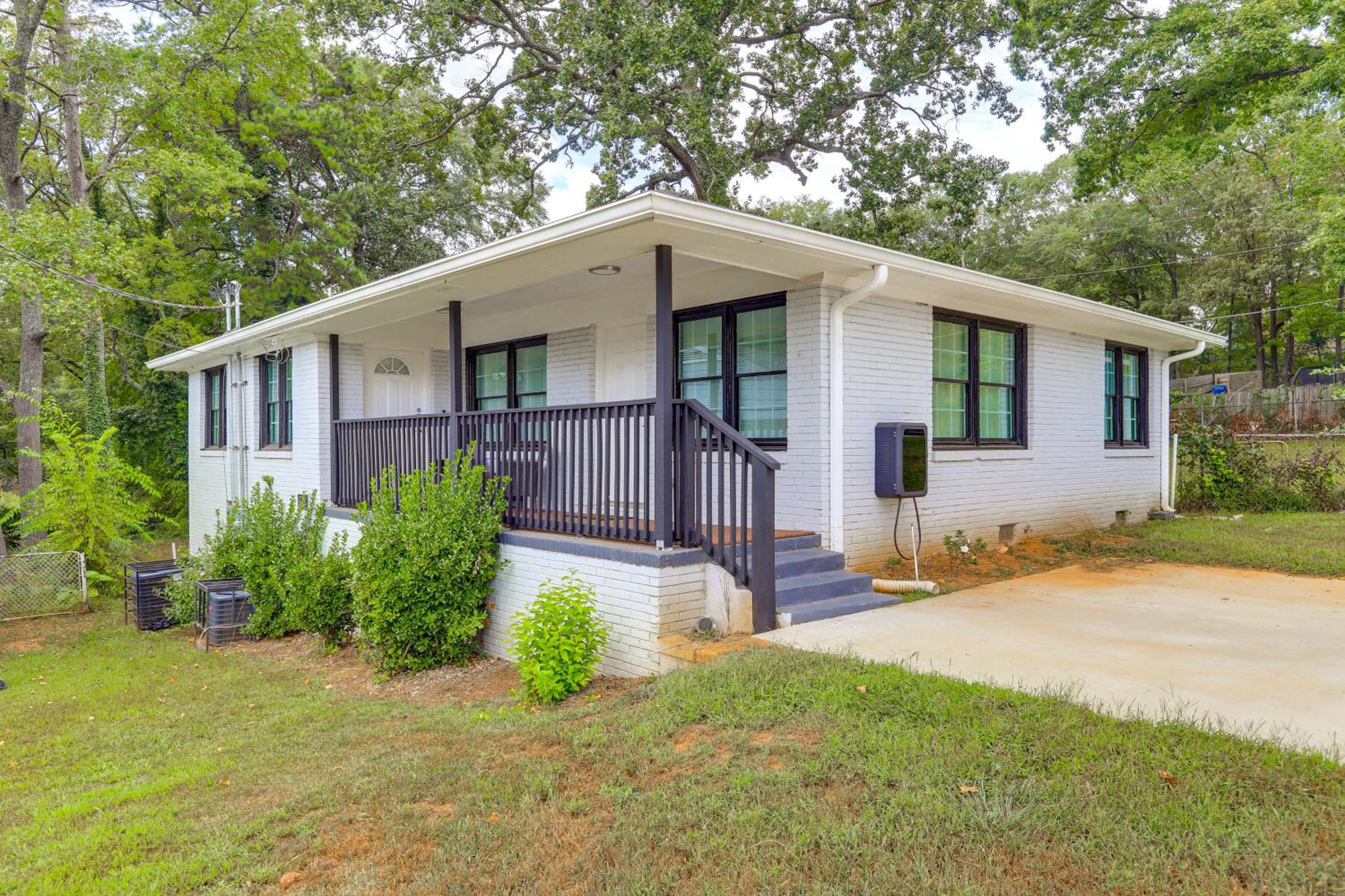 5 Mi to Dtwn ATL Modern Duplex Home!