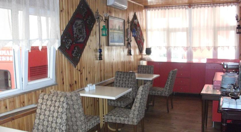 Tac Hotel - Image 62