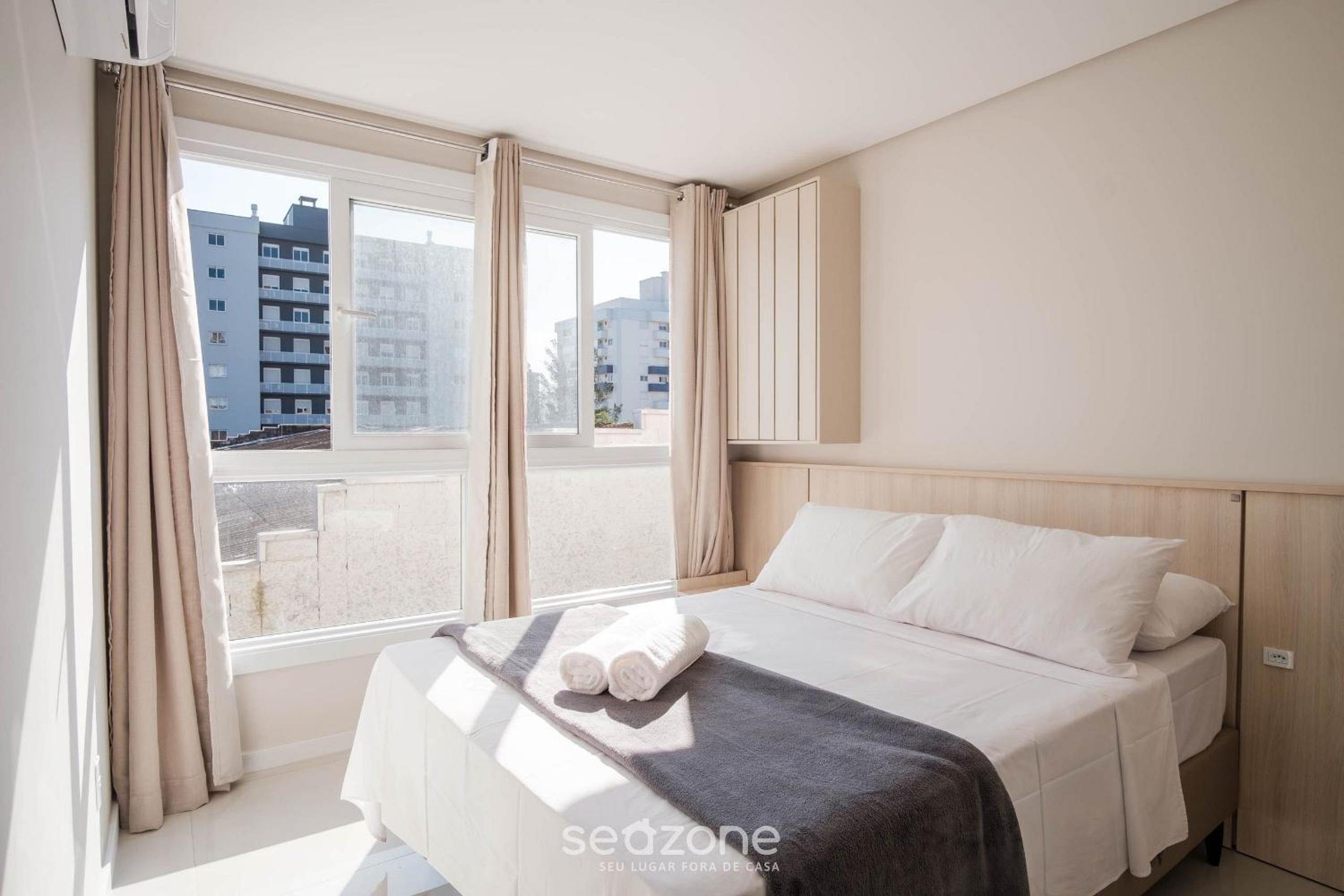 Studio in a Condo w/ Pool 550m from Beach TOR0407