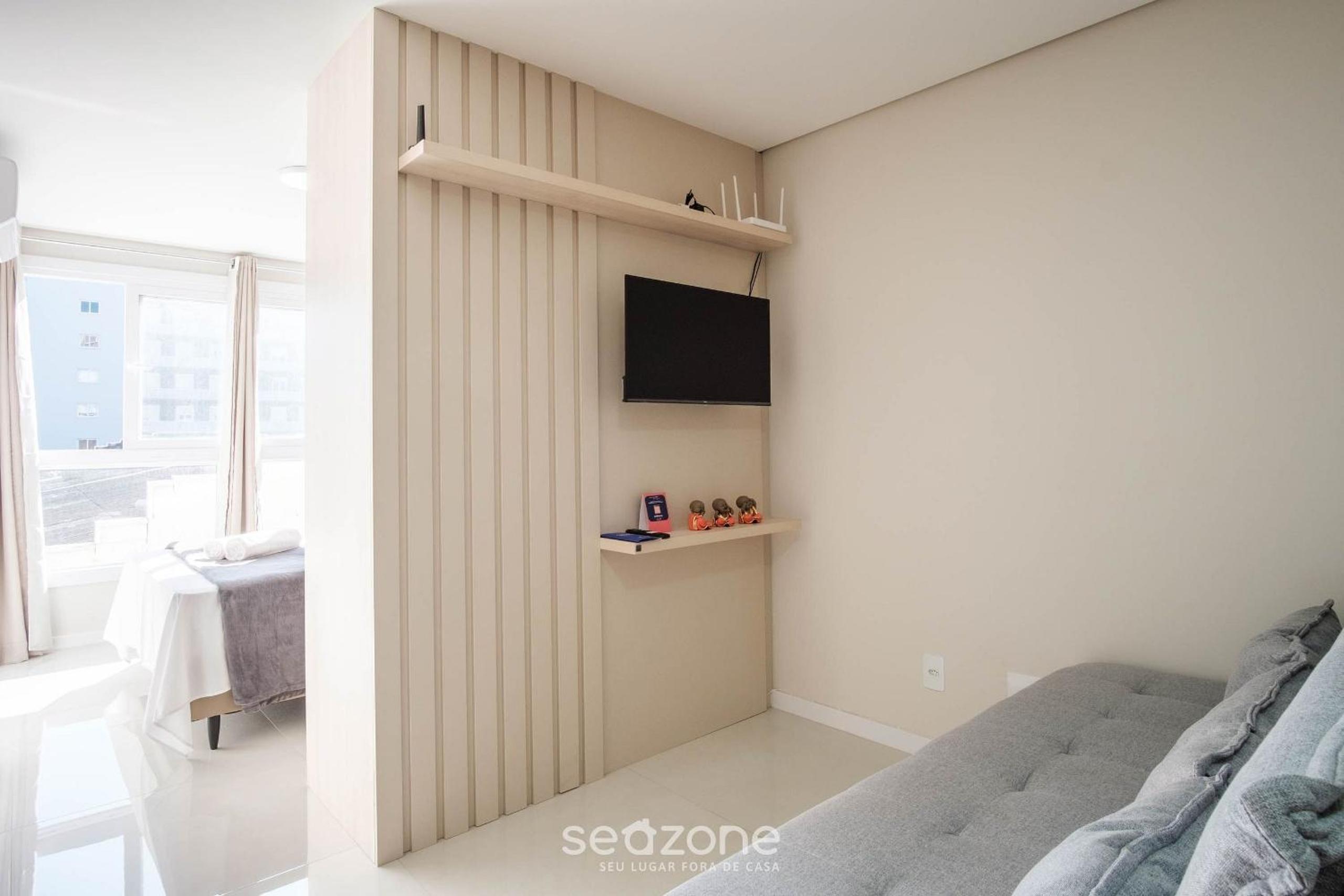 Studio in a Condo w/ Pool 550m from Beach TOR0407