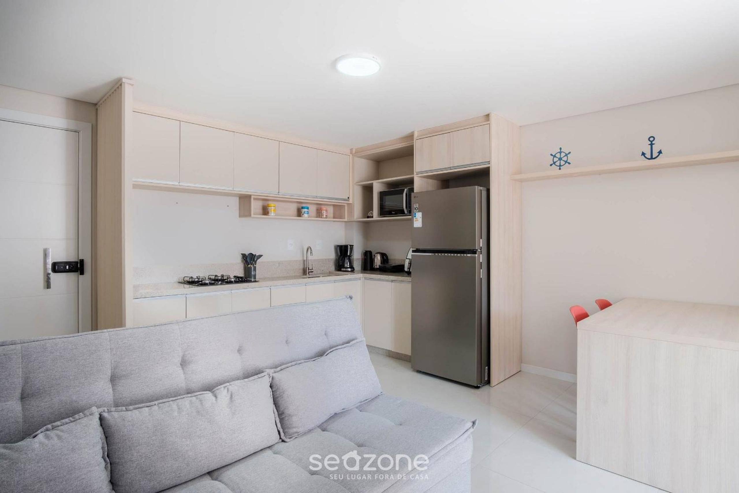 Studio in a Condo w/ Pool 550m from Beach TOR0407