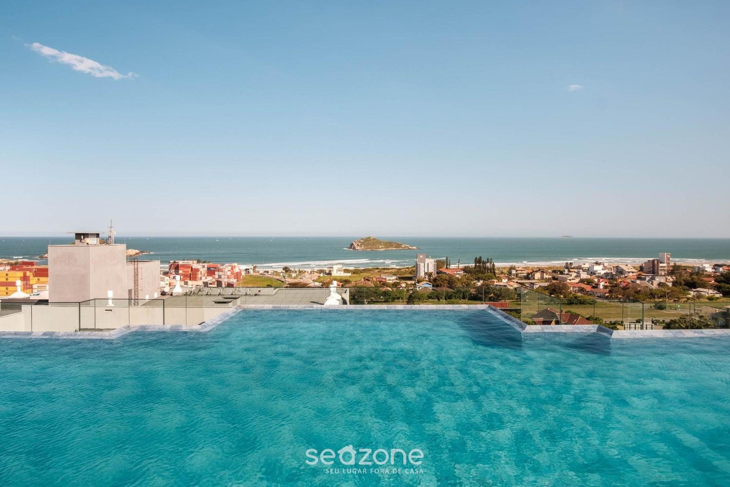 Studio in a Condo w/ Pool 550m from Beach TOR0407