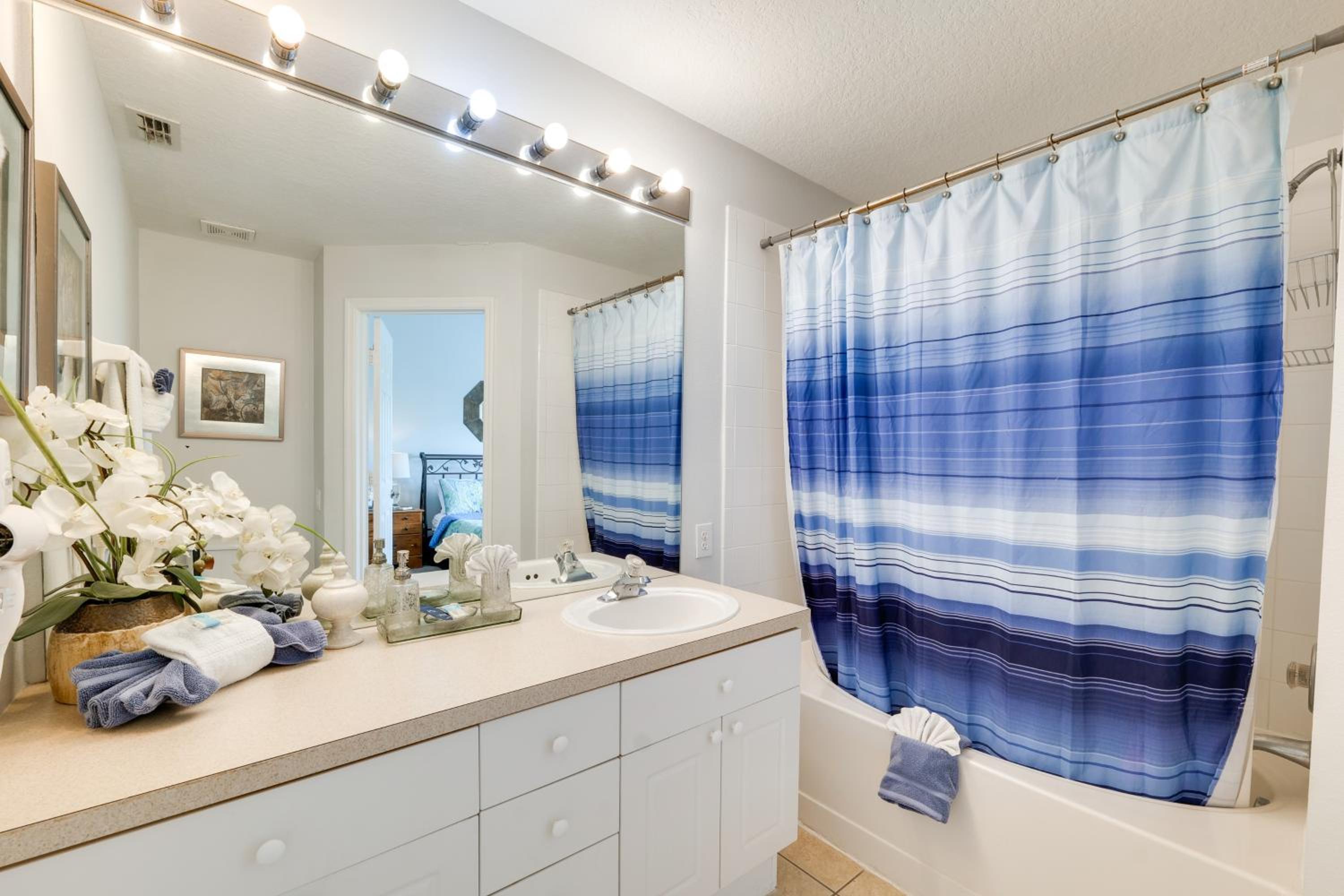 Family-Friendly Resort Getaway 5 Mi to Disney!
