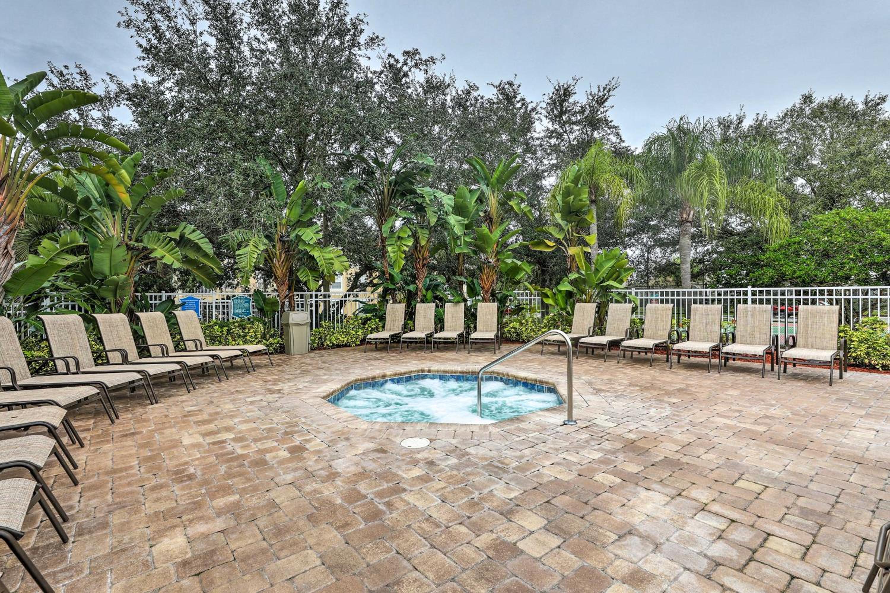 Family-Friendly Resort Getaway 5 Mi to Disney!