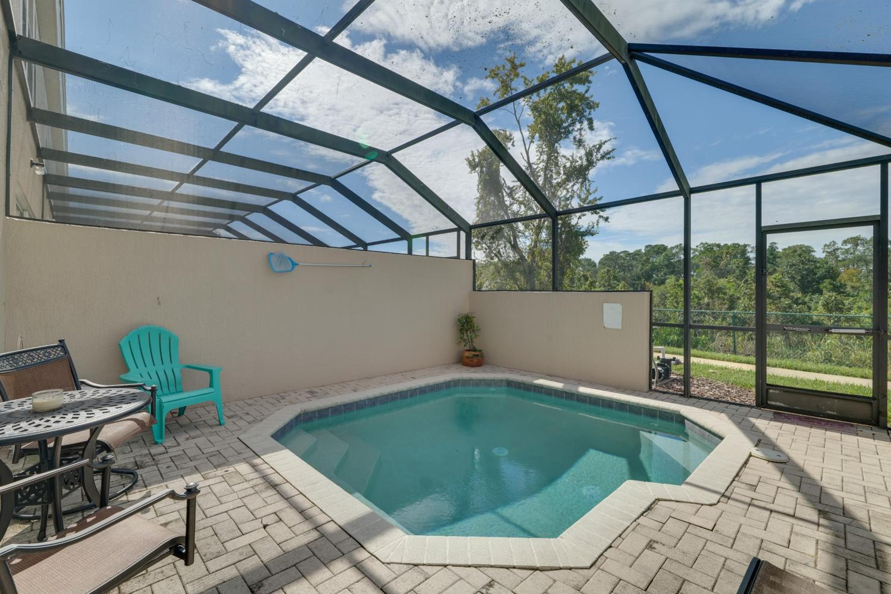 Pool and Resort Perks Family Retreat Near Disney!