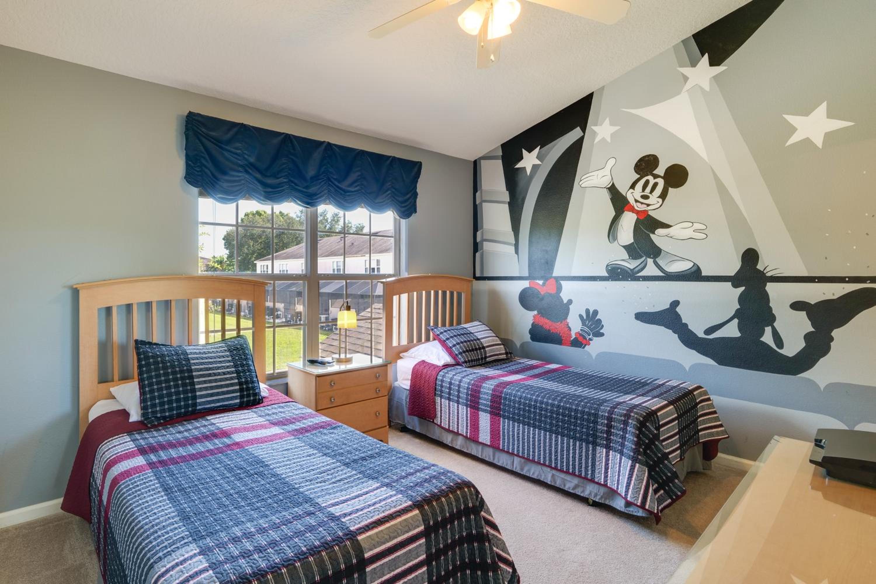 Pool and Resort Perks Family Retreat Near Disney!