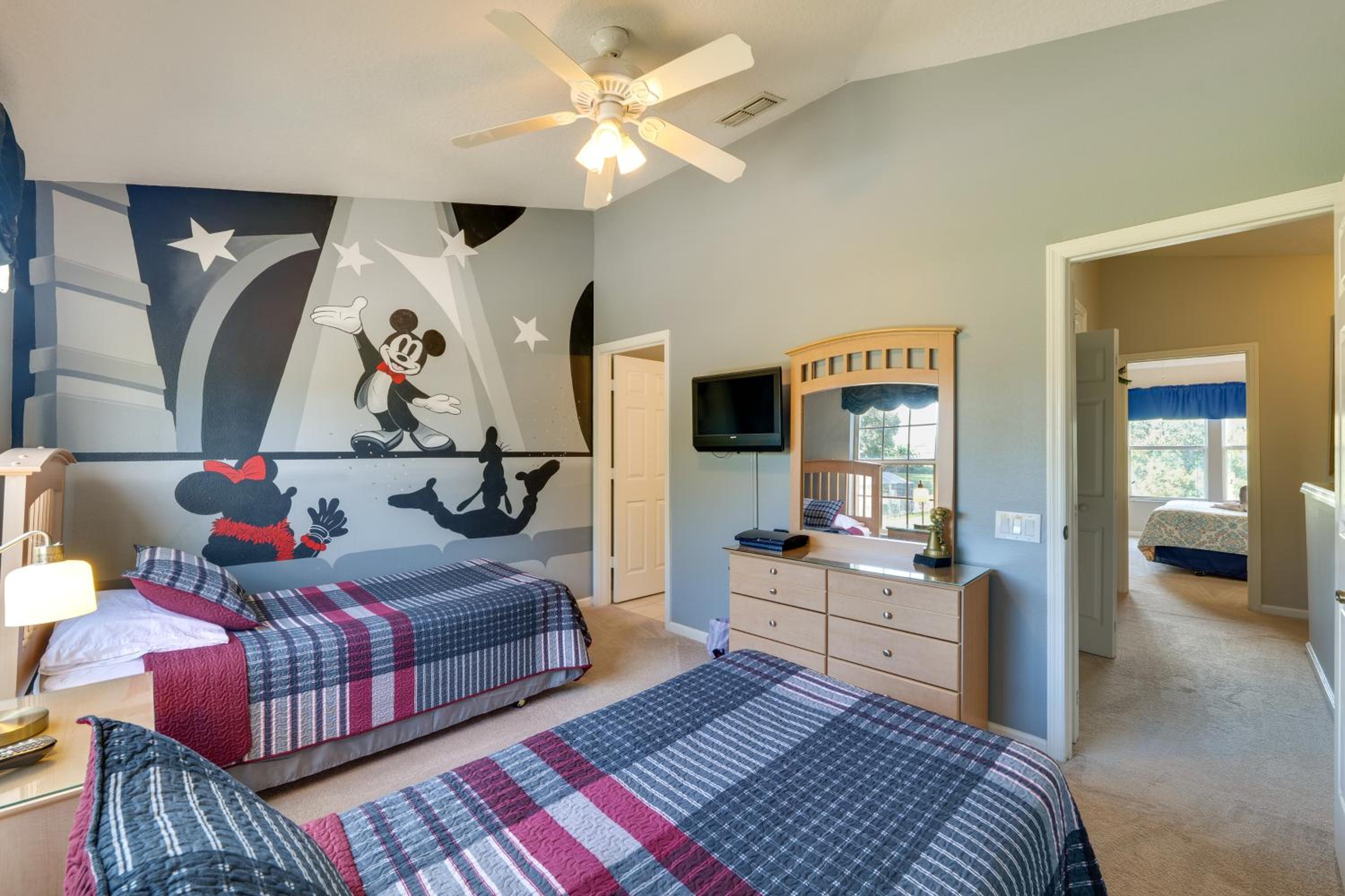 Pool and Resort Perks Family Retreat Near Disney!