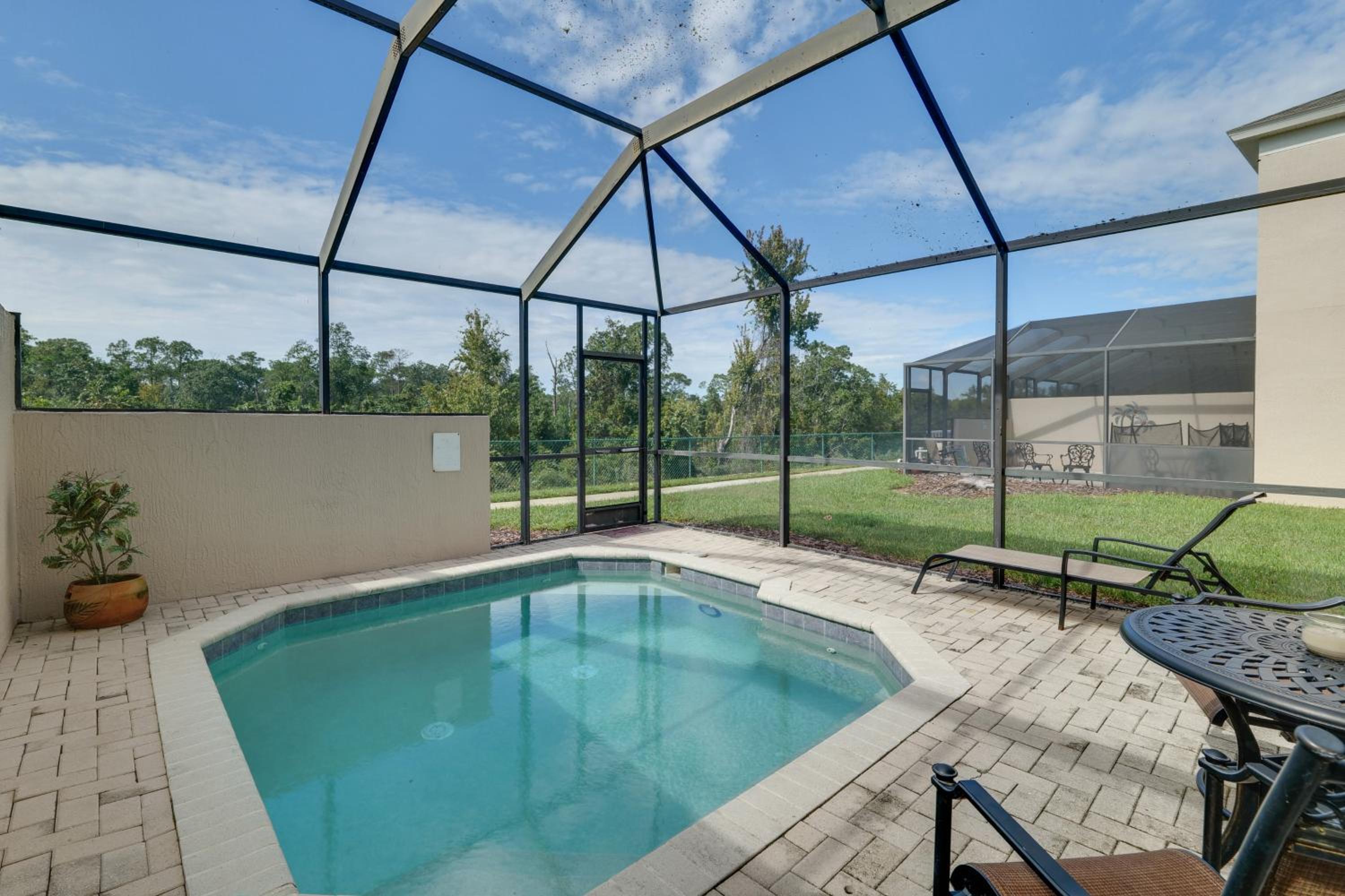 Pool and Resort Perks Family Retreat Near Disney!