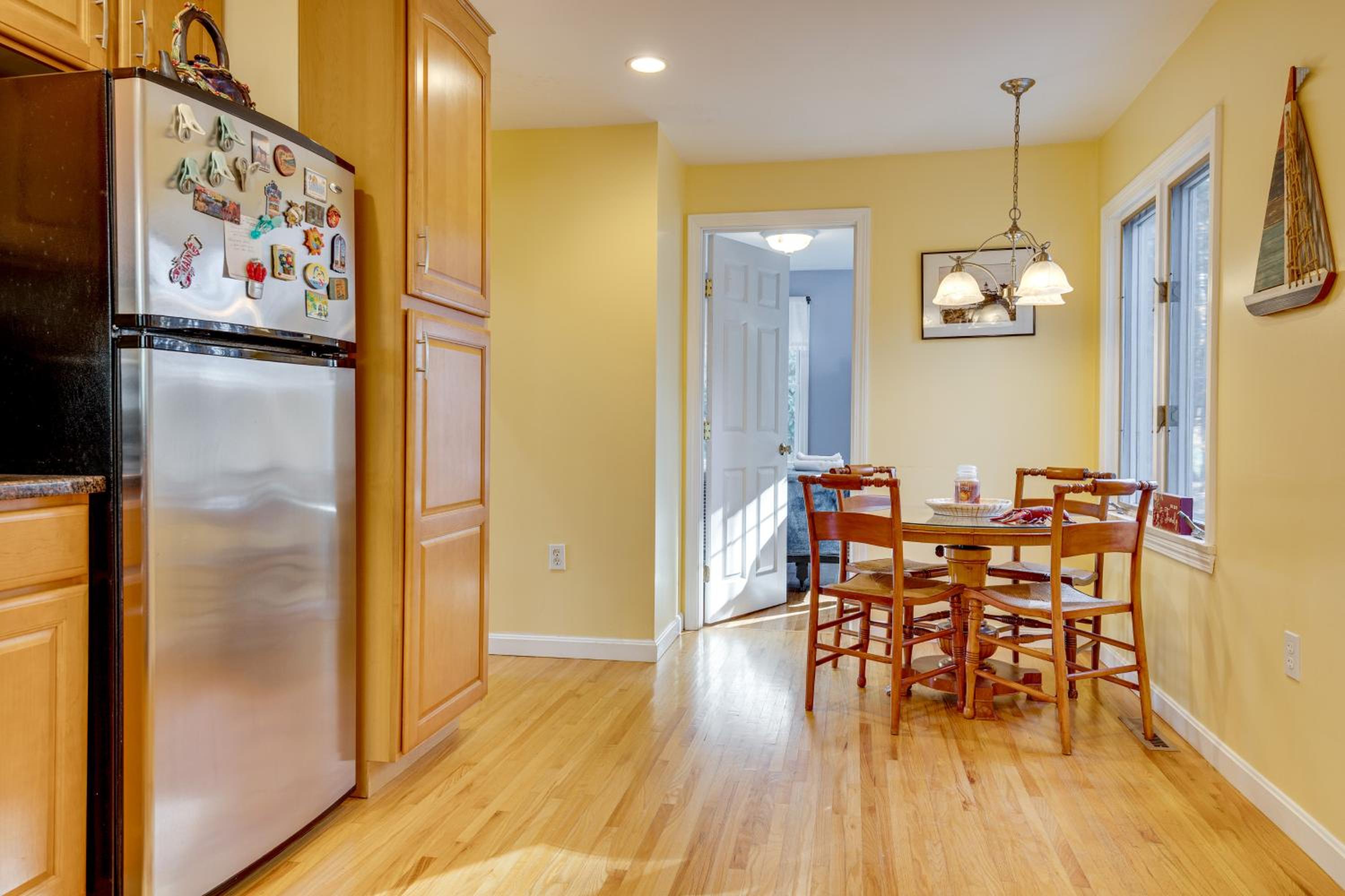 Less Than 1 Mi to Dtwn Ogunquit! Coastal Family Retreat