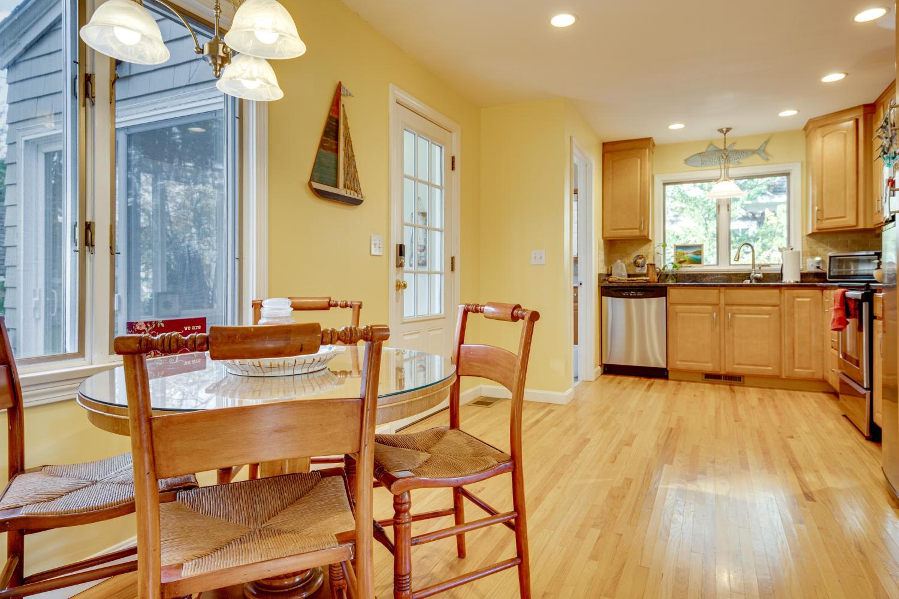 Less Than 1 Mi to Dtwn Ogunquit! Coastal Family Retreat