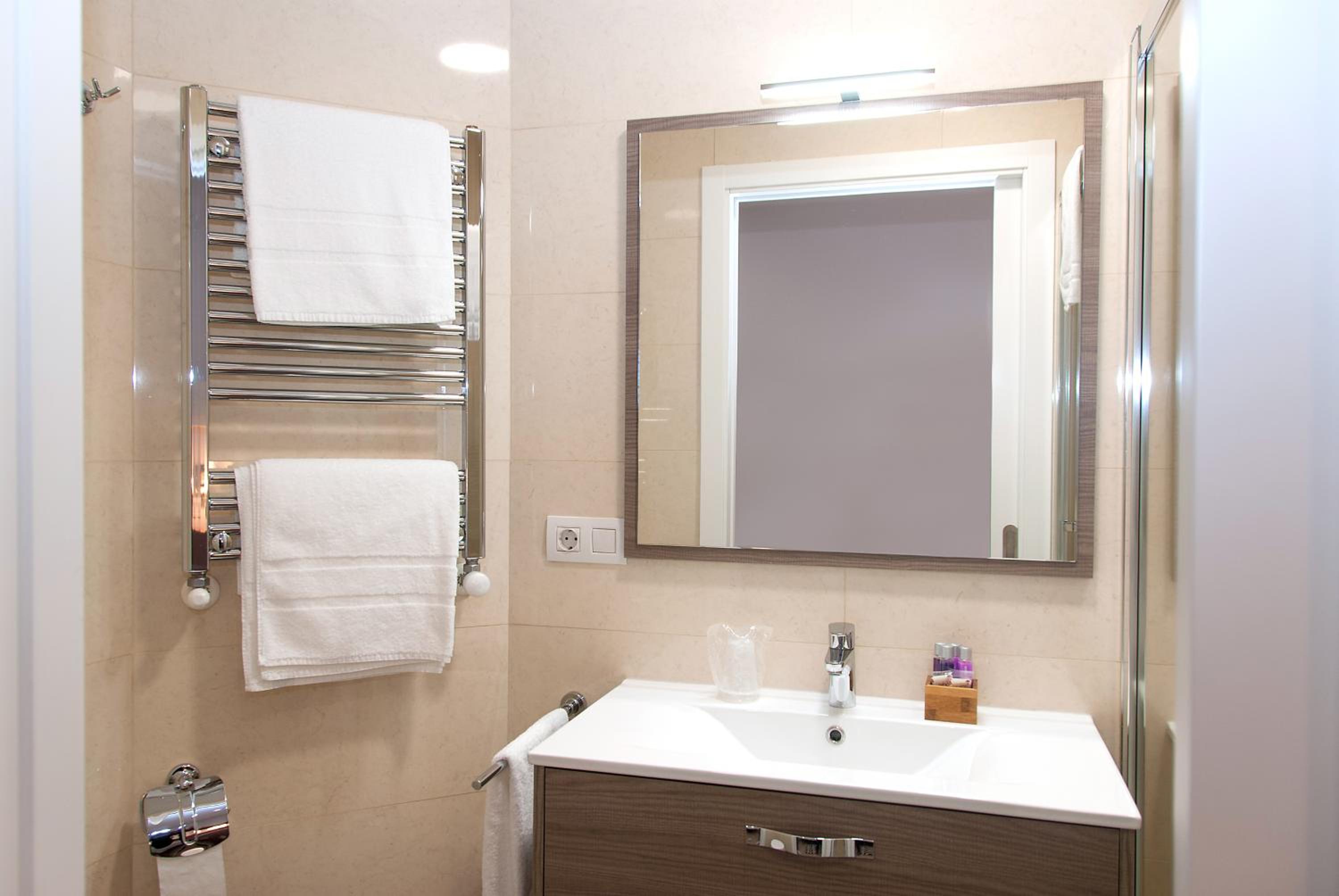 Linares Rooms Santiago