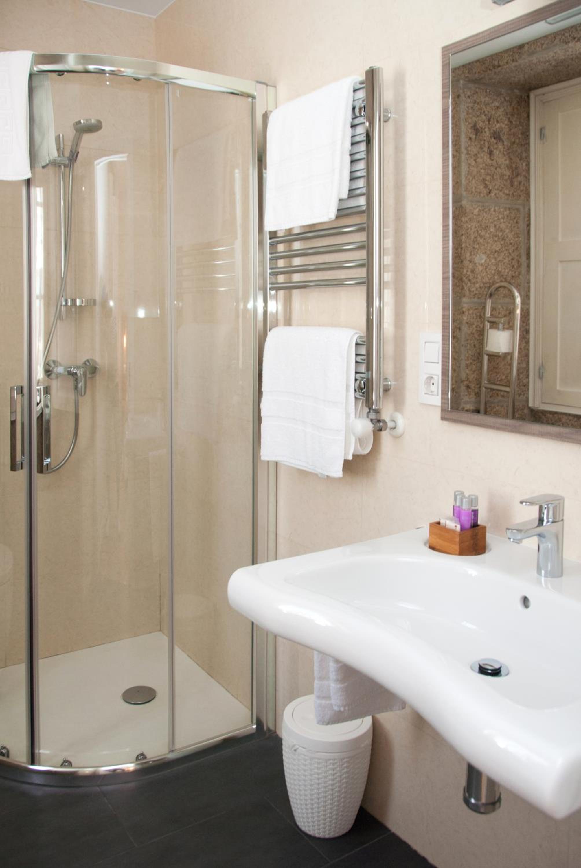 Linares Rooms Santiago